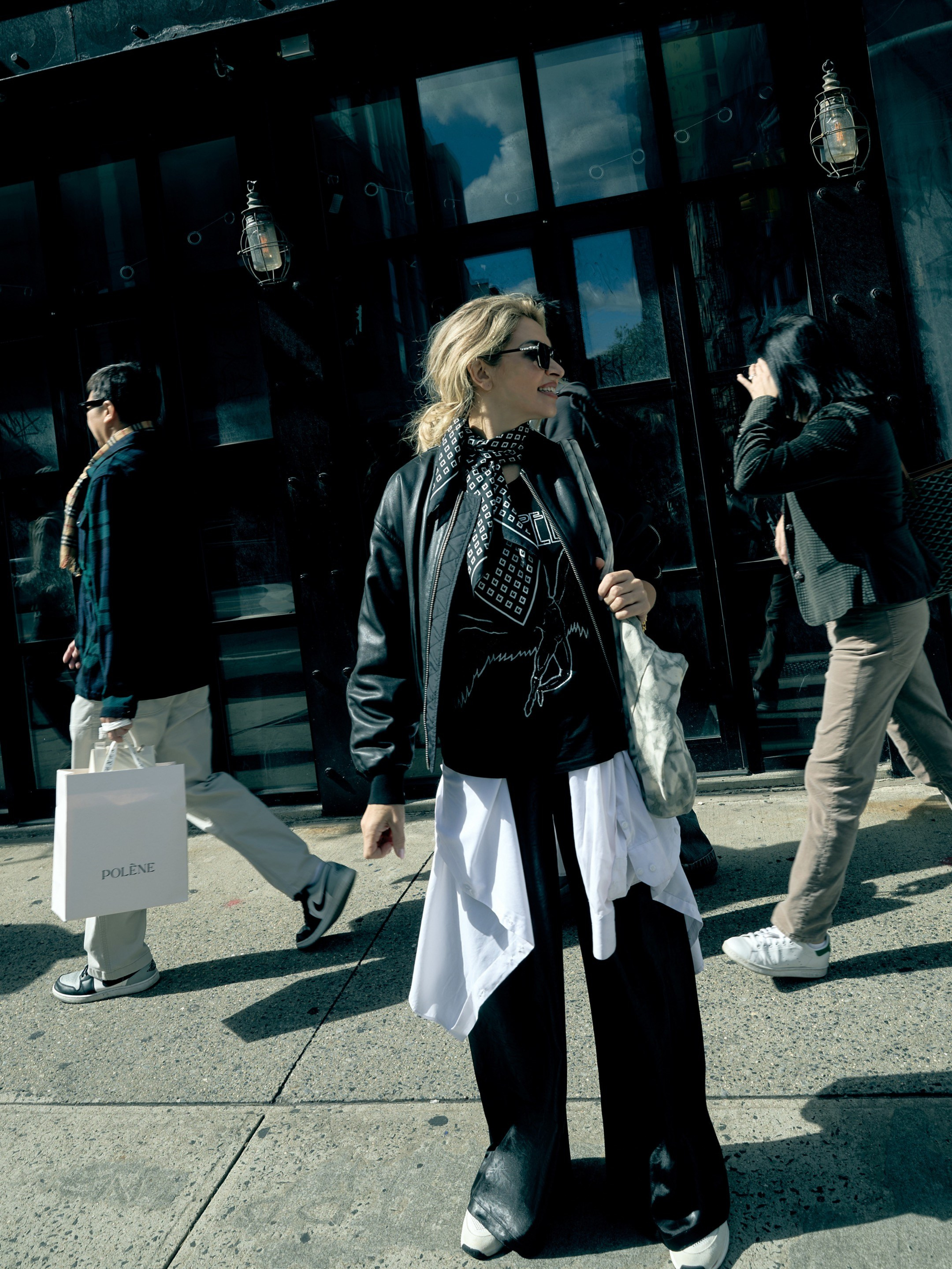 NATALY AND THE CITY. Yulia Otroschenko