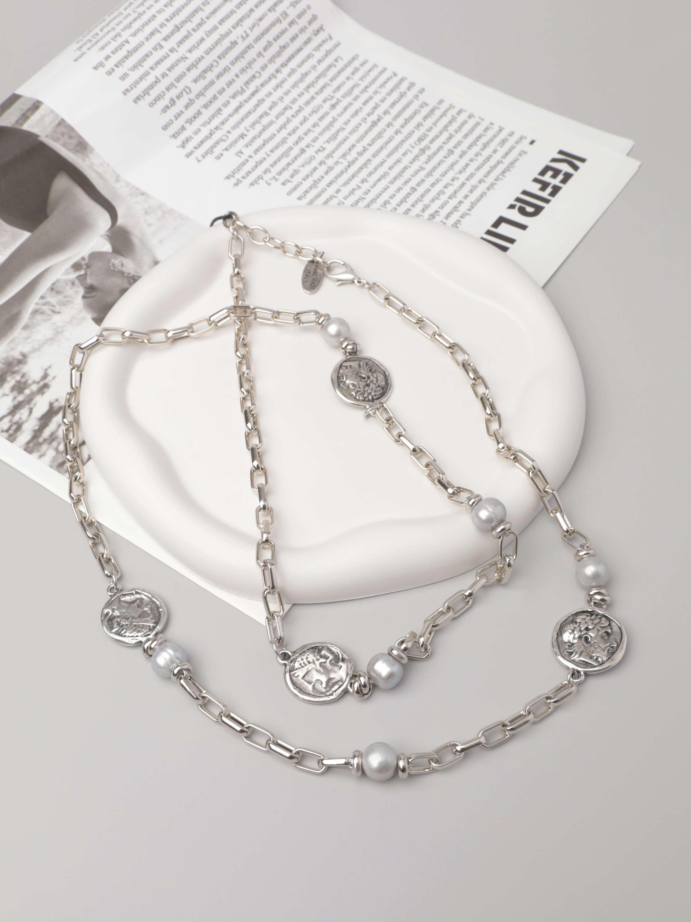 Украшения. Фотостудия предметной и модельной съёмки для маркетплейсов