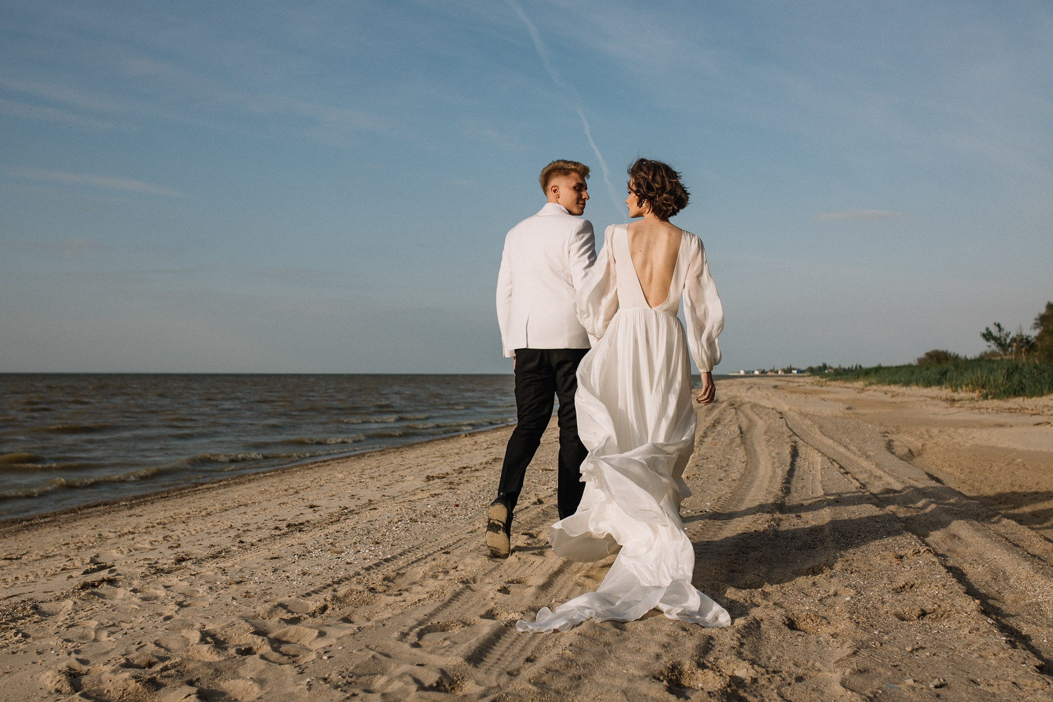 Клятва у волн: пляжная свадебная love story. Семейный и свадебный фотограф Ростове-на-Дону