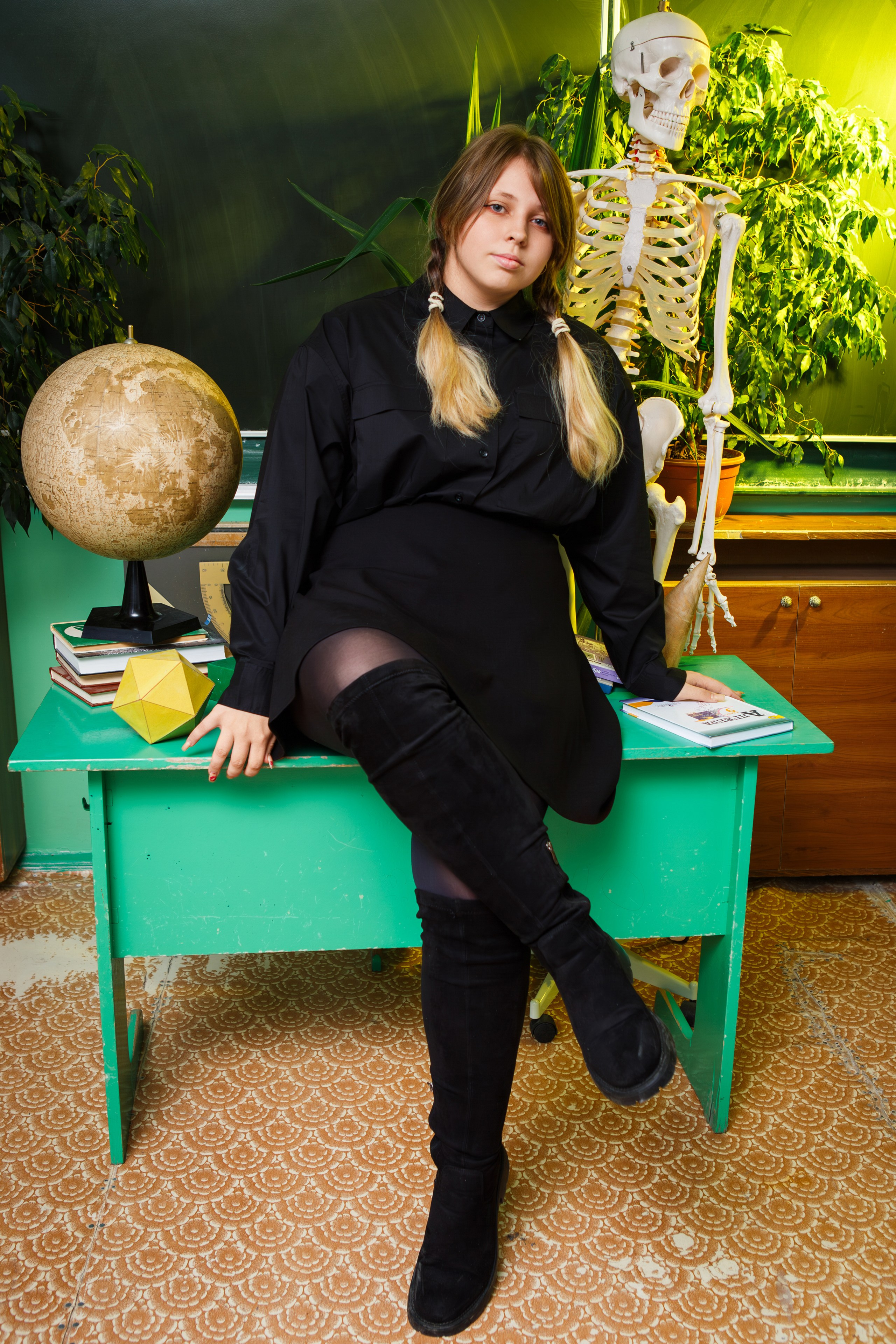 ПОРТРЕТНАЯ ФОТОСЕССИЯ В КЛАССЕ ДЛЯ 9 КЛАССОВ. ТВОЙ АЛЬБОМ / ТВОИ ПРАВИЛА