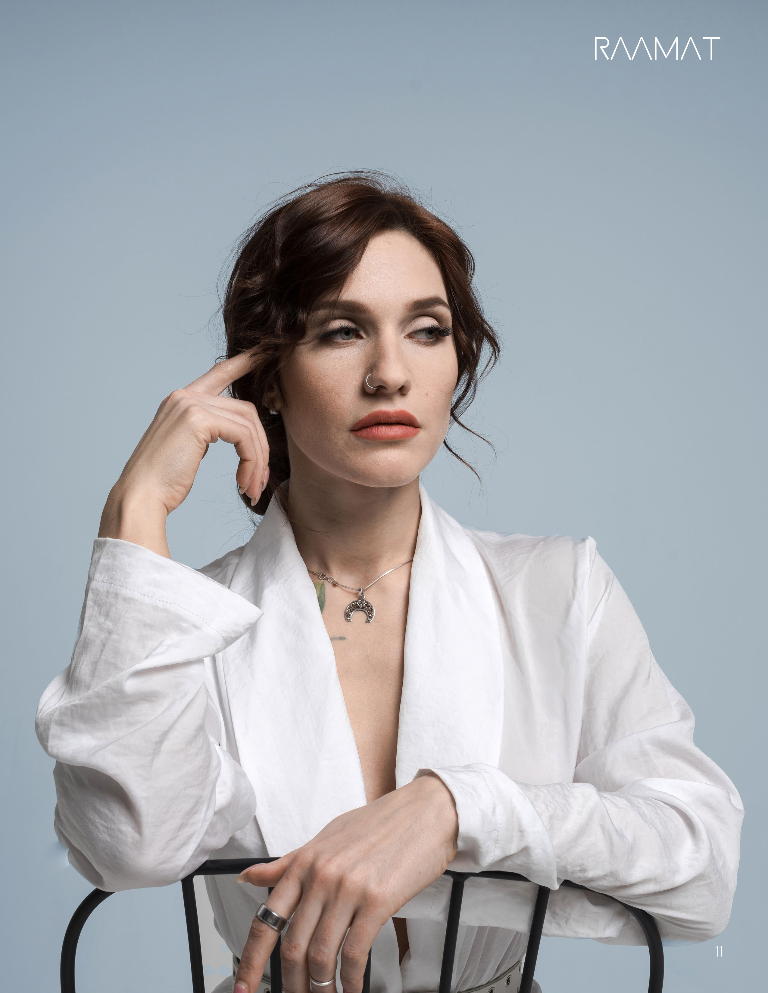 Raamat magazine. White suit. Съемка портретных фотографий в Краснодаре Егор Клейчин