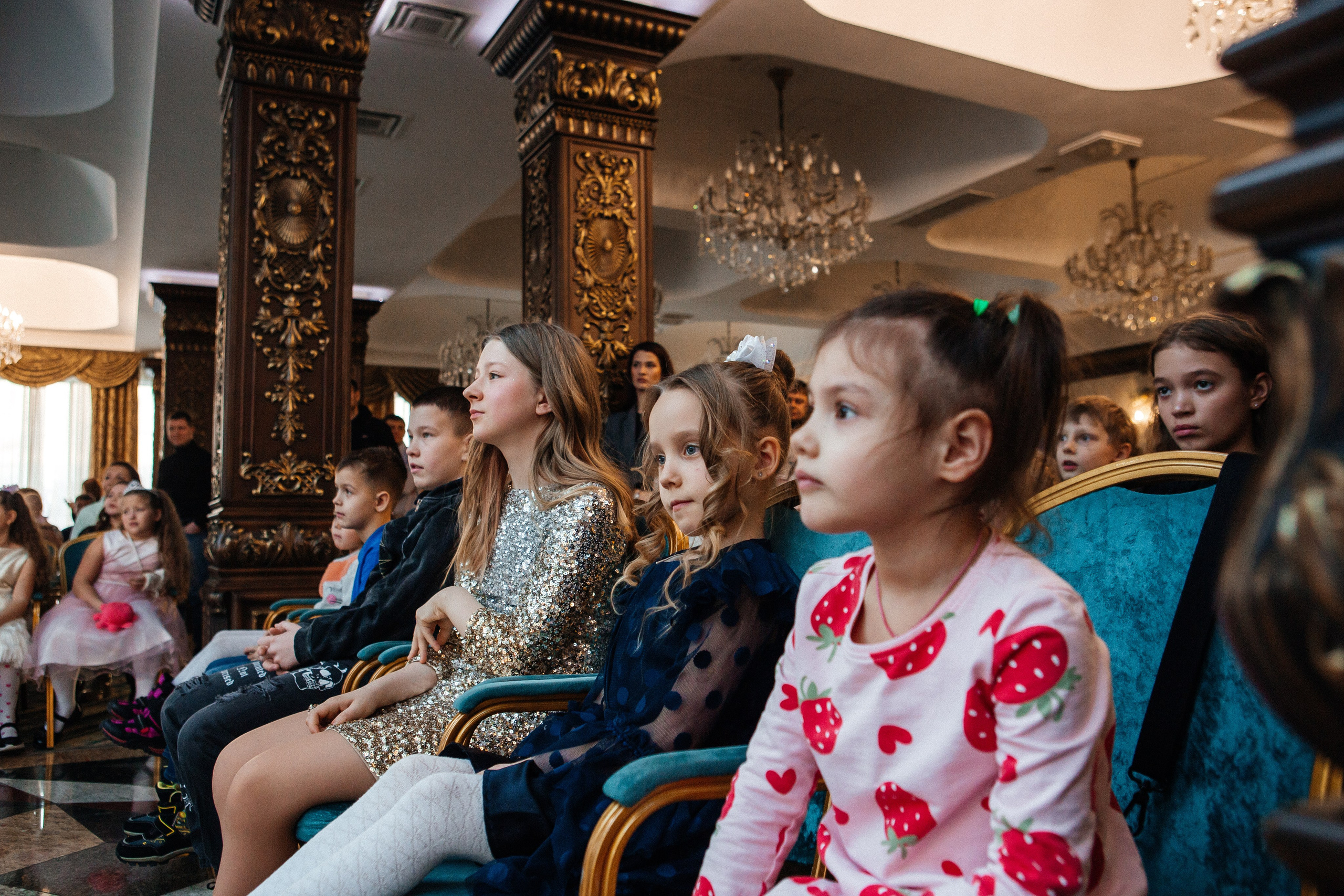 Купол|Новогодняя ёлка. Свадебный фотограф Челябинск Зиненко Виктория