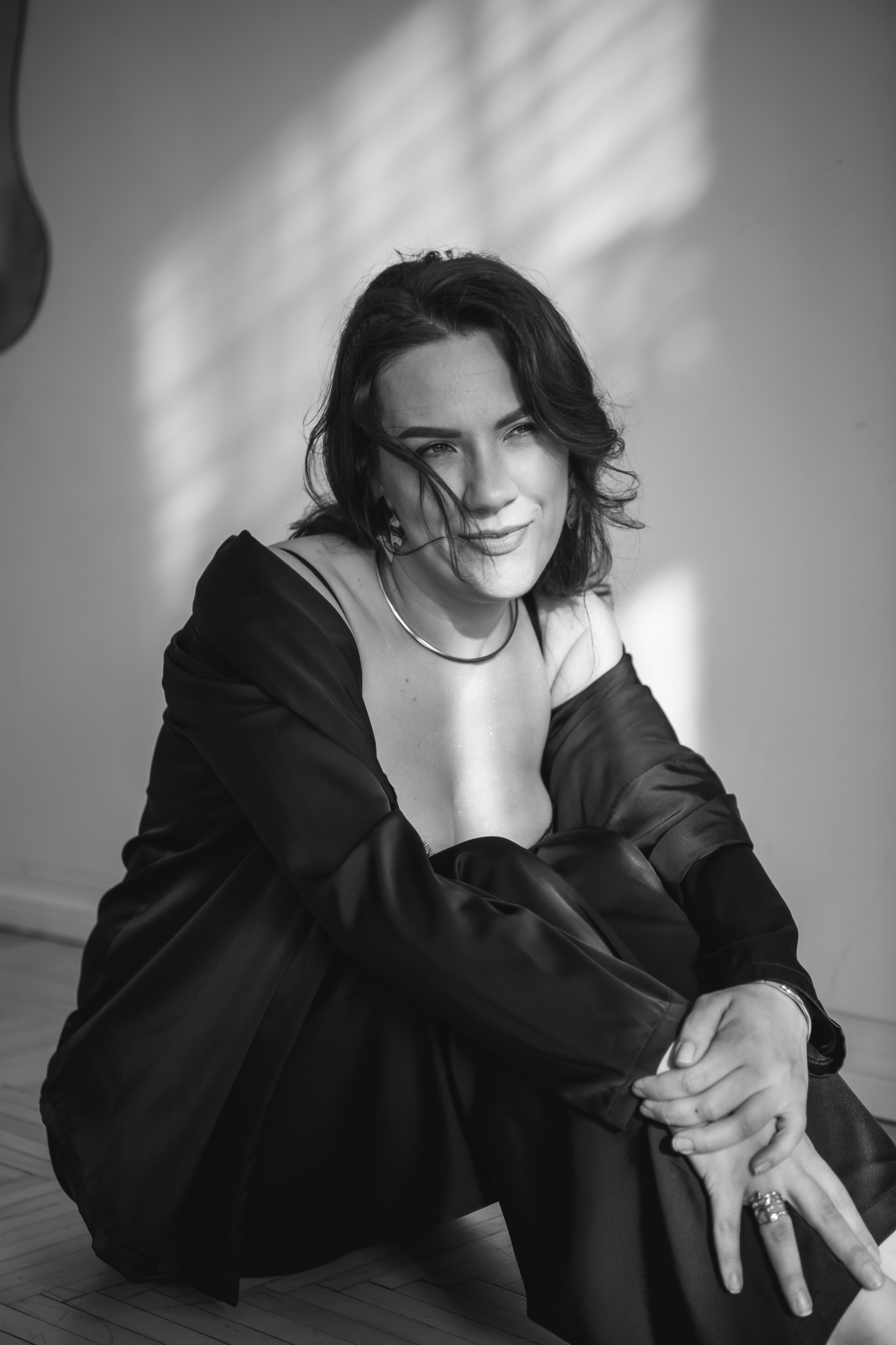 …Без слов — фотосессия для нее. Фотохудожник Нина Жихарева