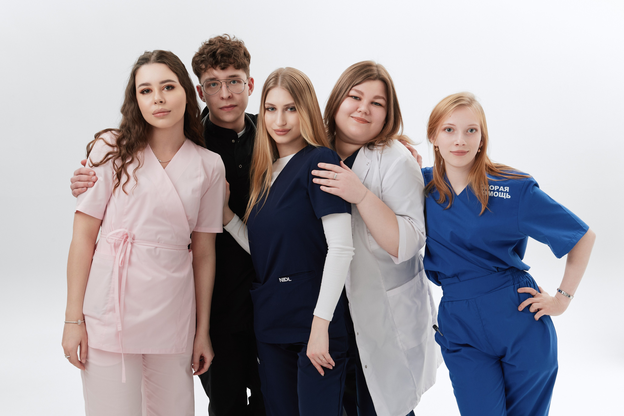 Выпускной мед. Фотограф и видеограф в Кургане Леонид Корнильев