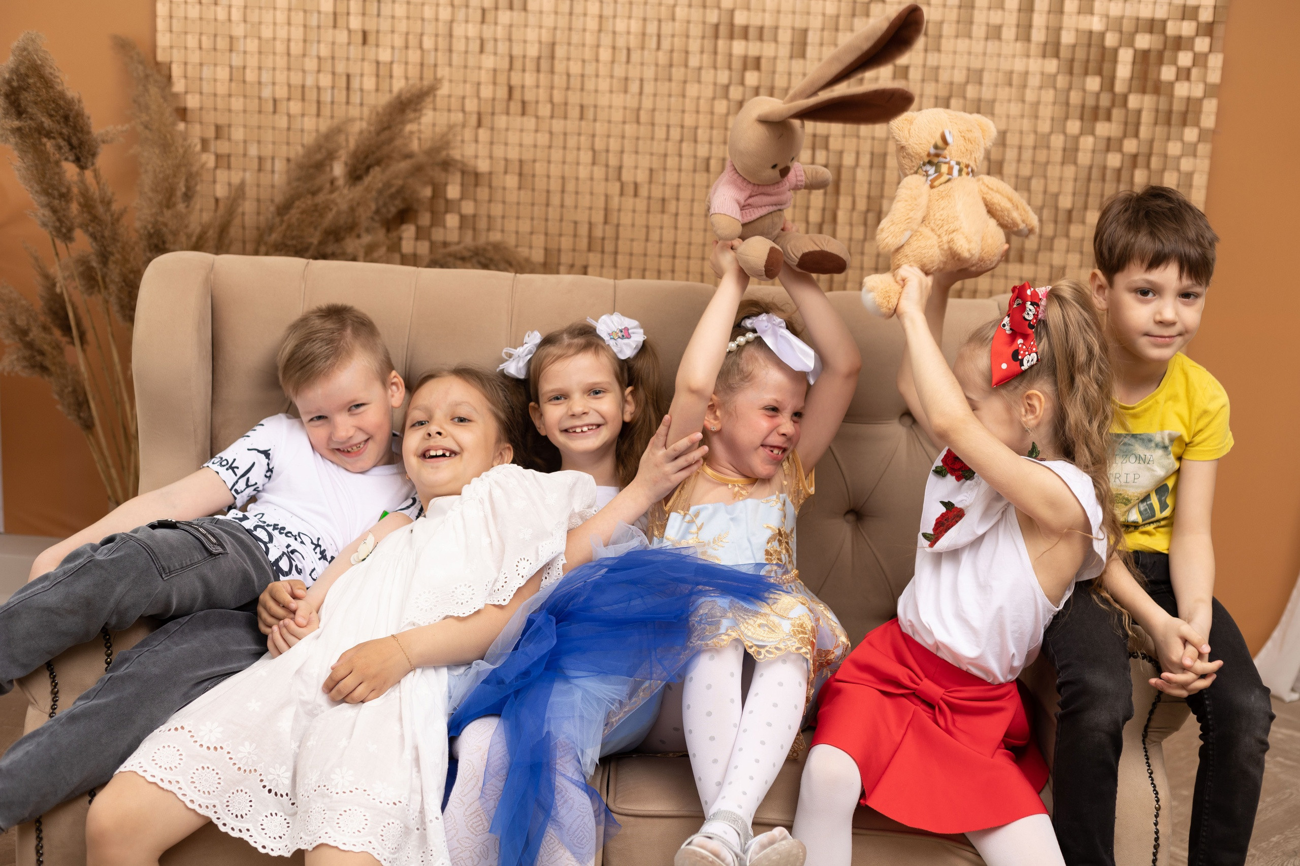 Выпускные альбомы школа. Фотограф Мальнева Юлия в Липецке, в Москве. Фотостудия MARU в Липецке