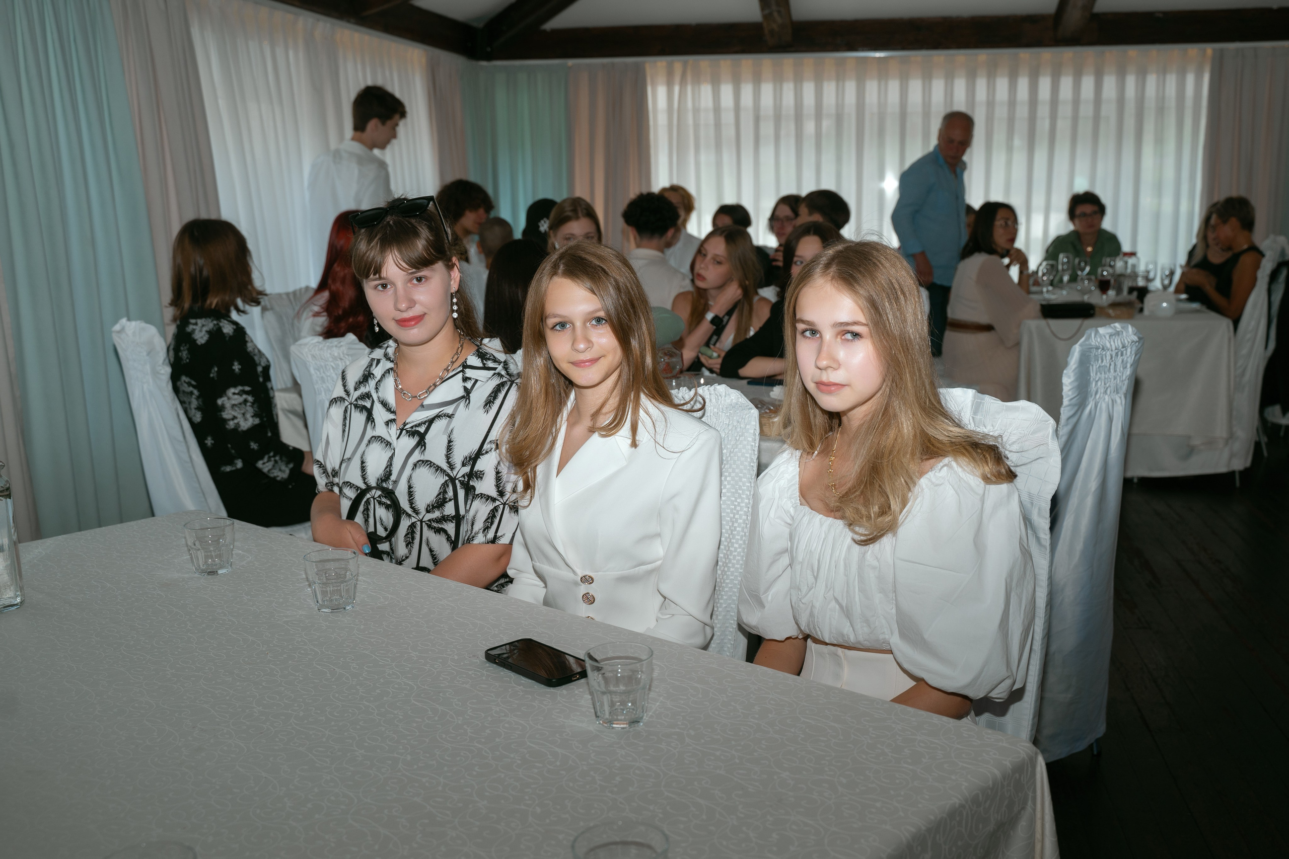 Фотосъемка для выпускников 11 класса. Фотограф Ким Наталья в Красноярске