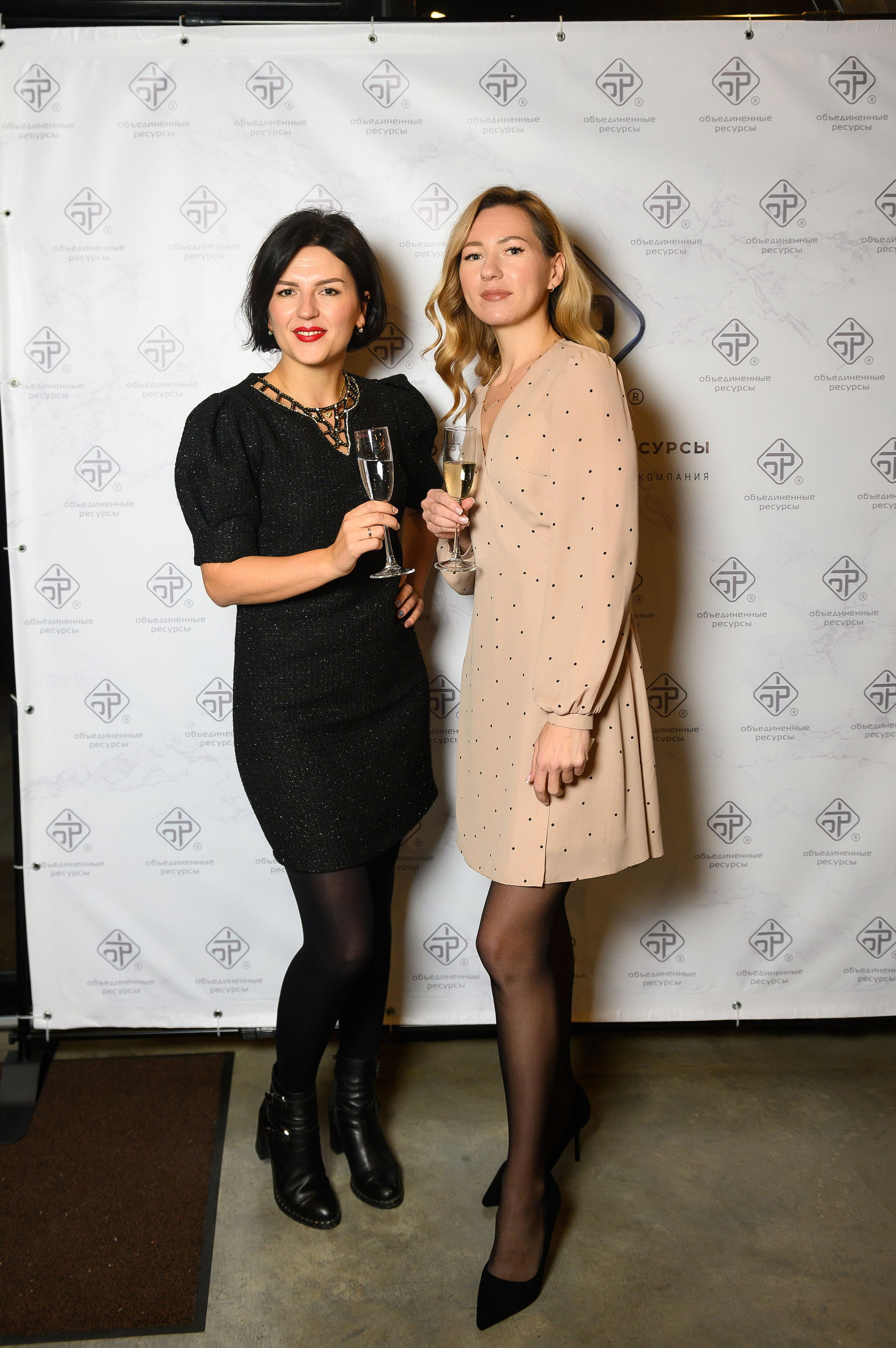 Фотосъемка новогоднего корпоратива. Семейный и свадебный фотограф в Санкт-Петербурге Гришин Юрий