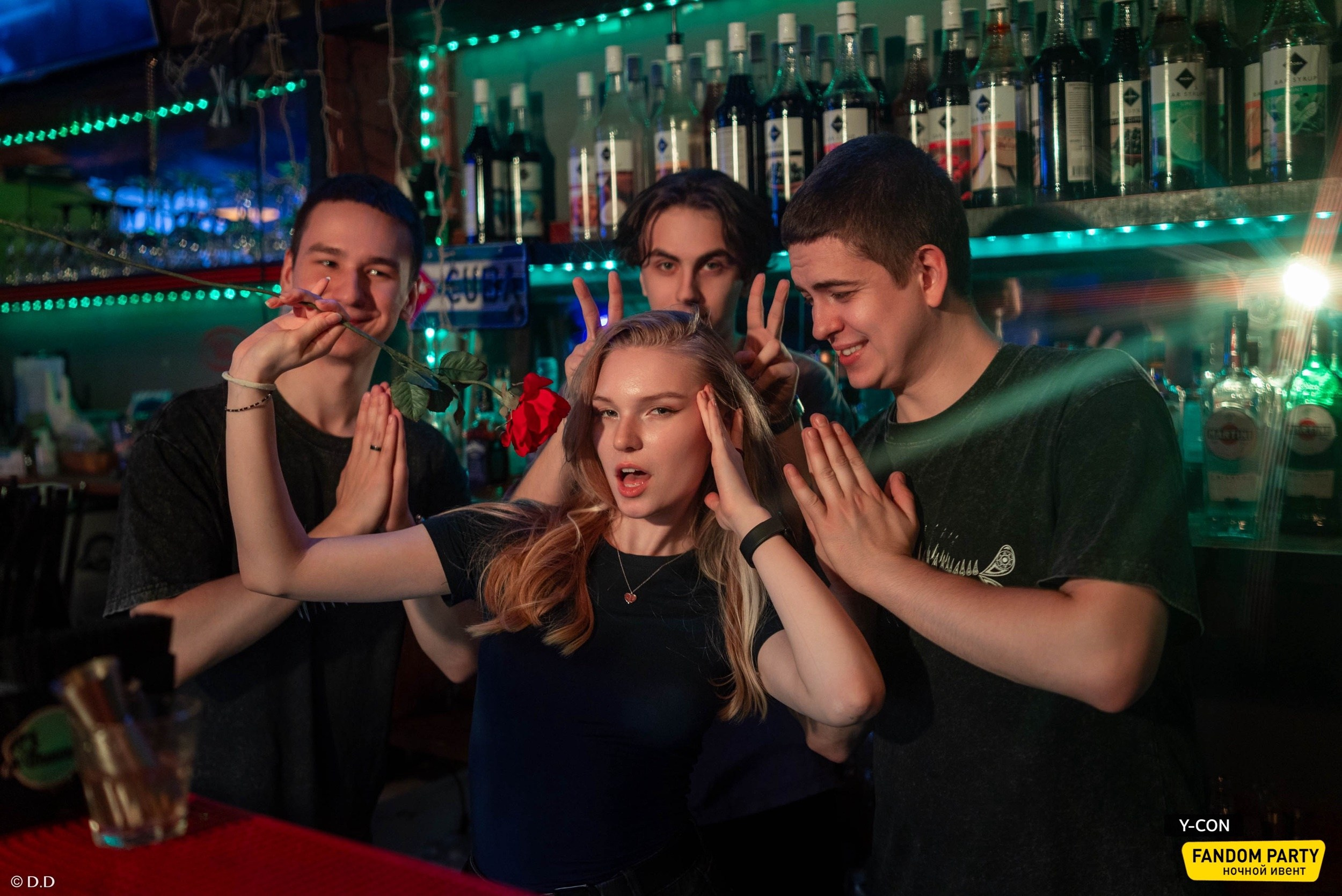 Fandom Party 18+ в Live Star Club 2025. Различные мероприятия и просто фотографии людей