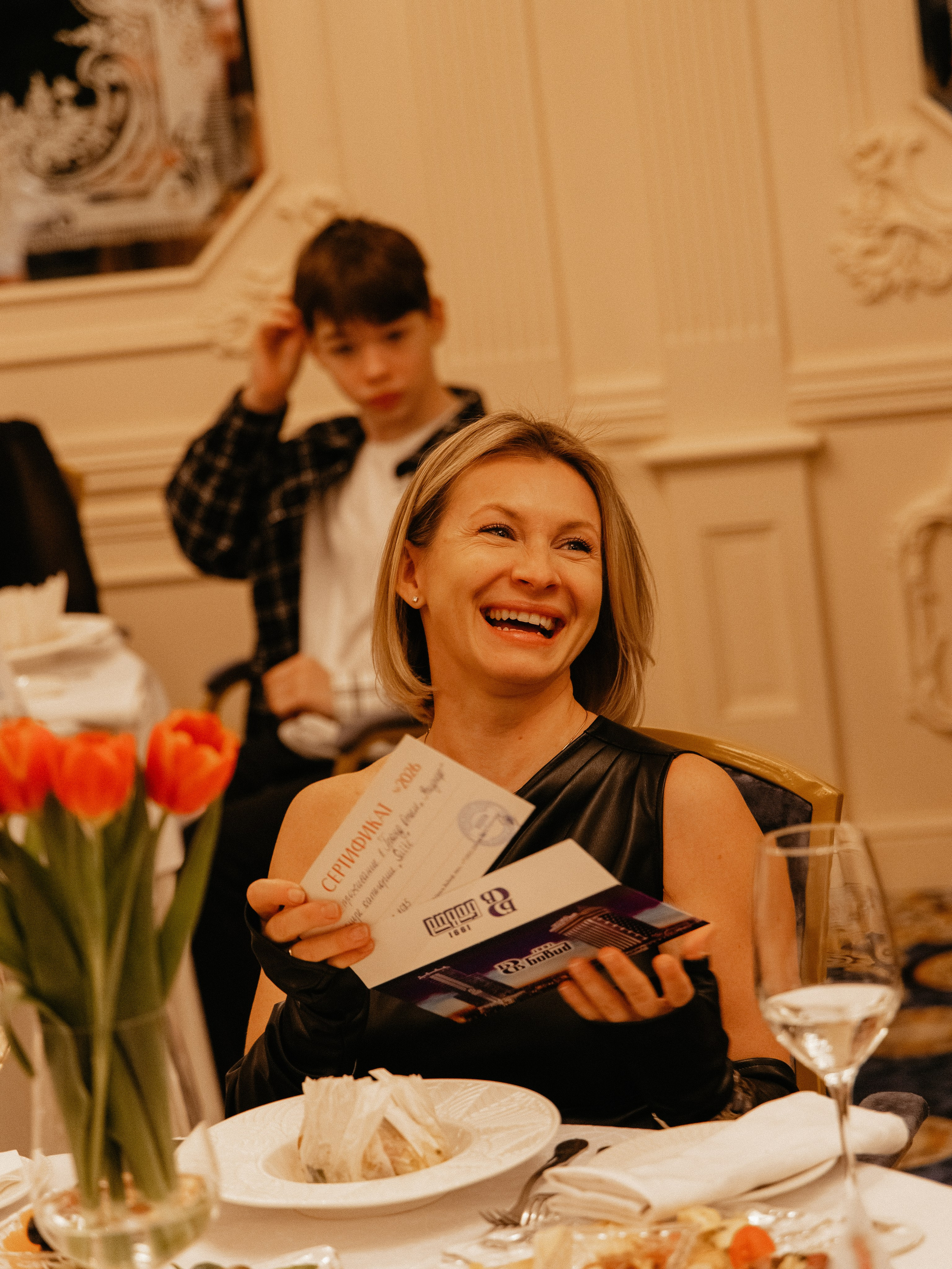 Ресторан Облака|8 марта. Свадебный фотограф Челябинск Зиненко Виктория