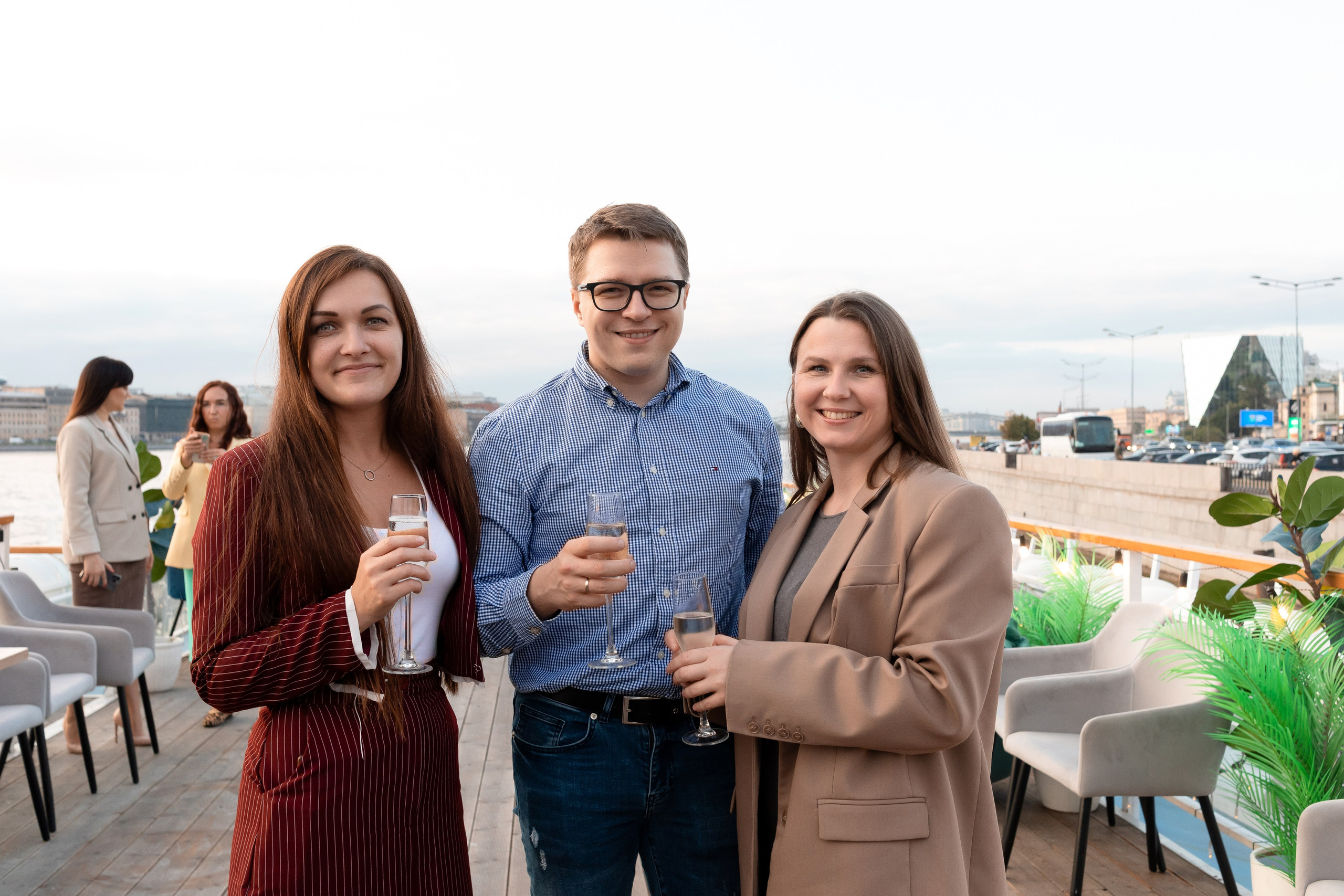 На воде. Главная