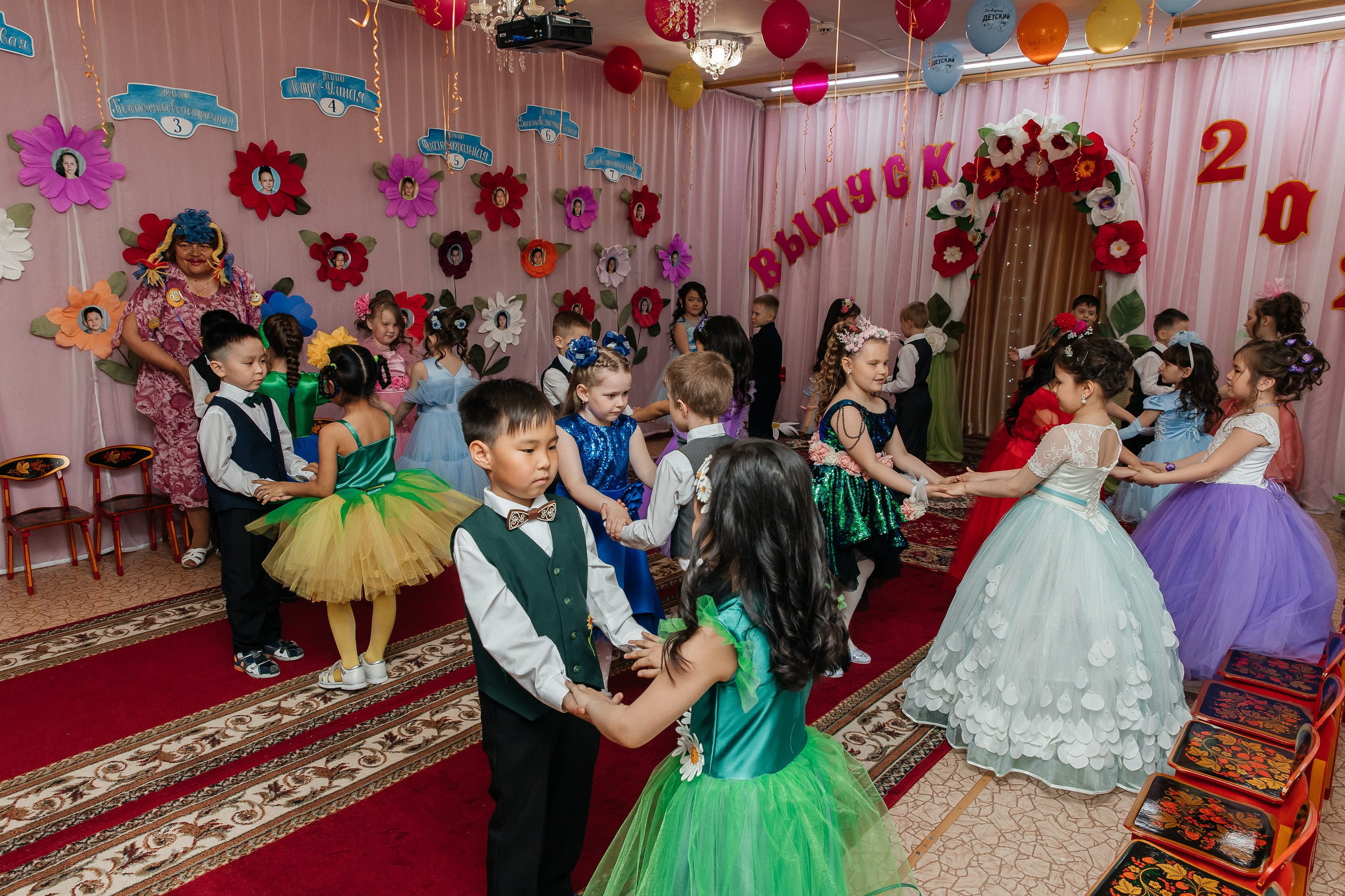 Выпускной Солнышко 2023. Воронистая Анастасия. Фотограф Якутия, Томпонский район