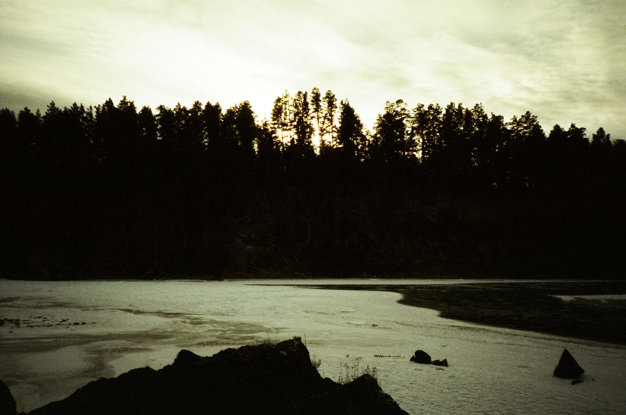 Дорога в сторону Сада Пионов, база Сила Алтая / 15 — 16 декабря 2023 г