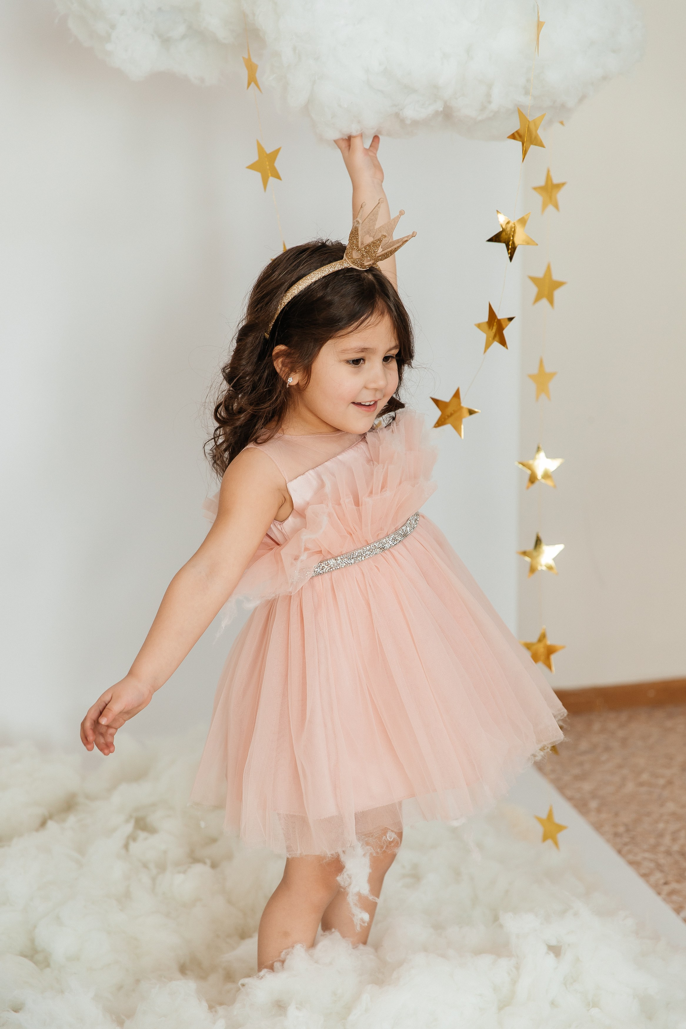 Маюша и Милаша в облаках. Воронистая Анастасия. Фотограф Якутия, Томпонский район