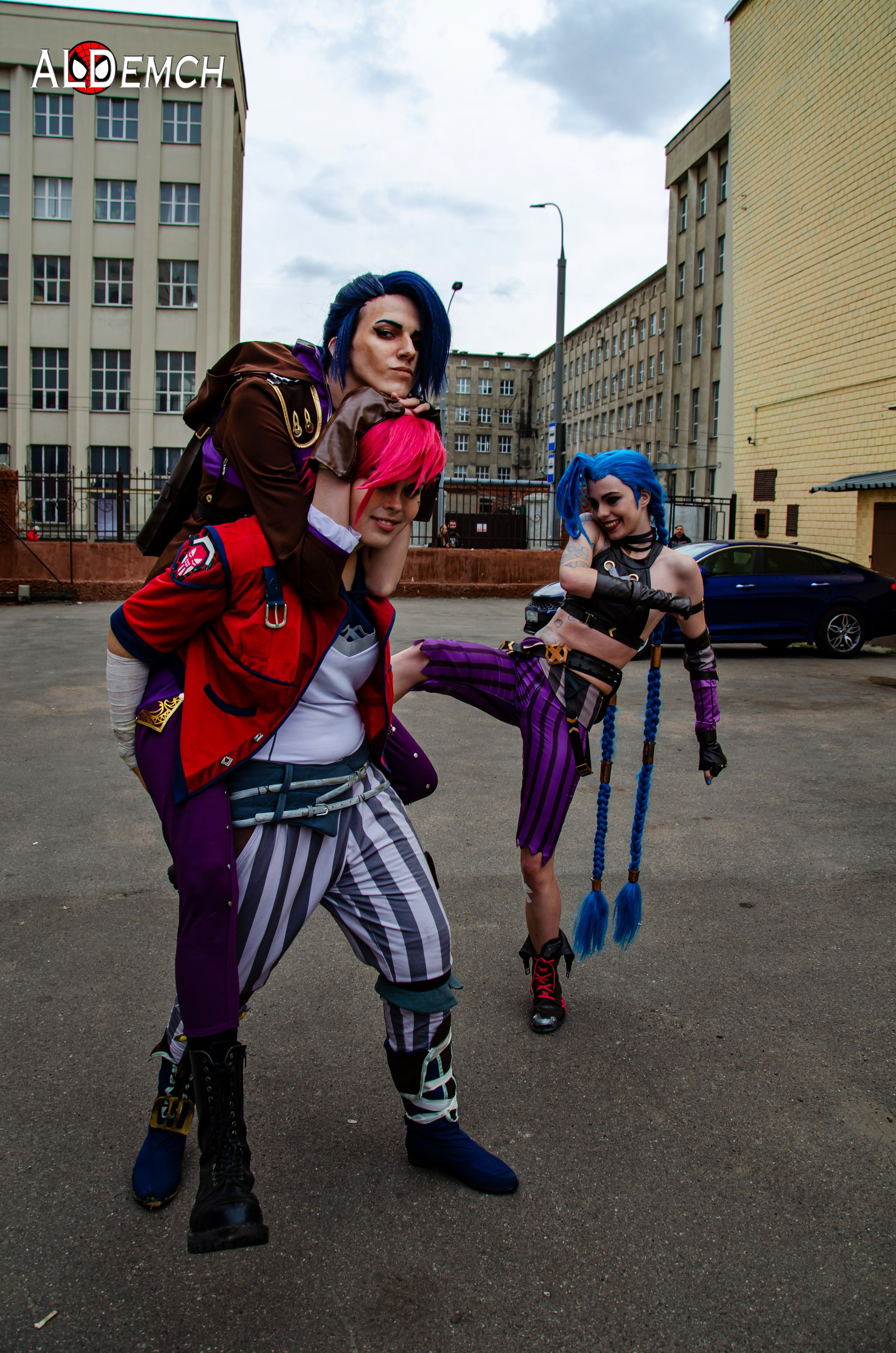 Аркейн, Ви, Джинкс, Лига Легенд персонажи косплей фото