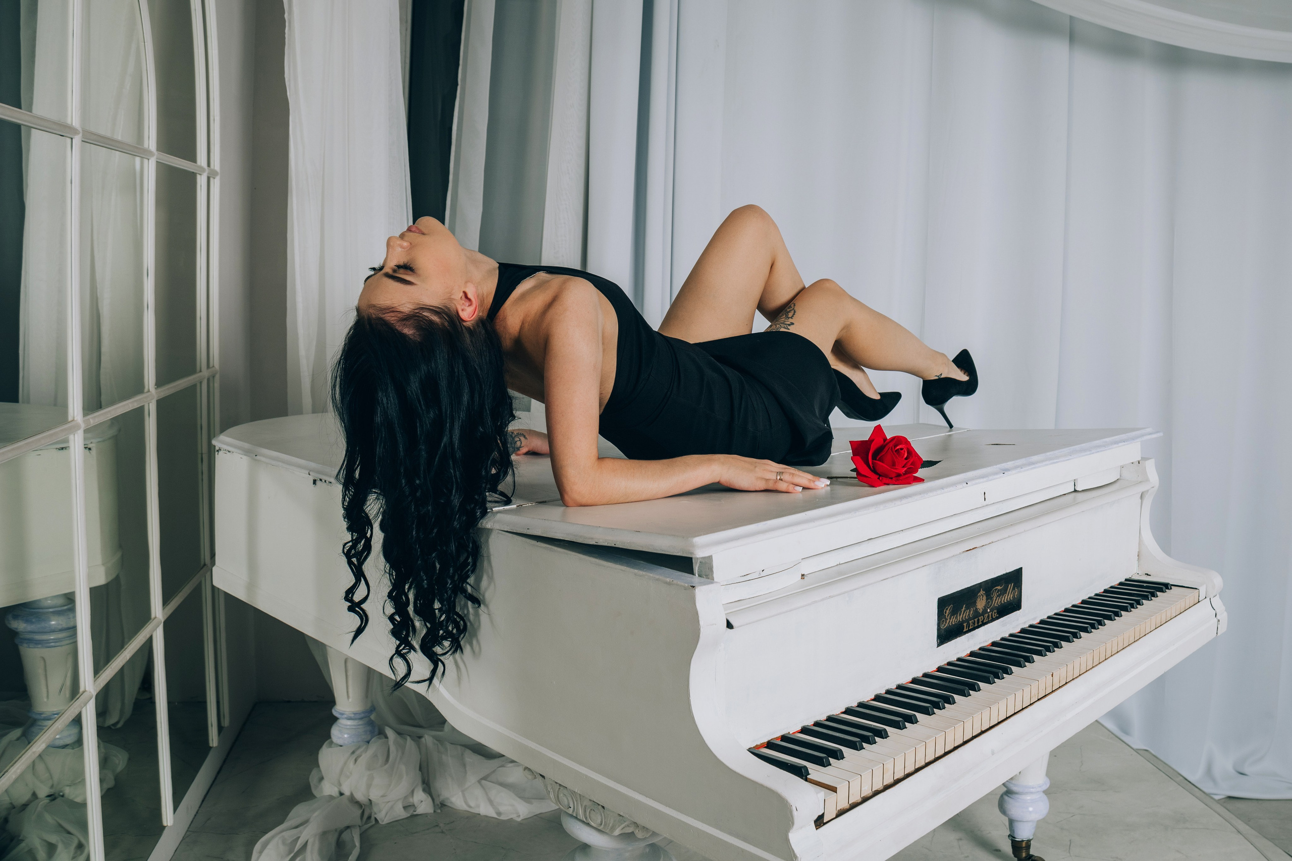 Зал с роялем. Фотограф Александра Кузуб Санкт-Петербург