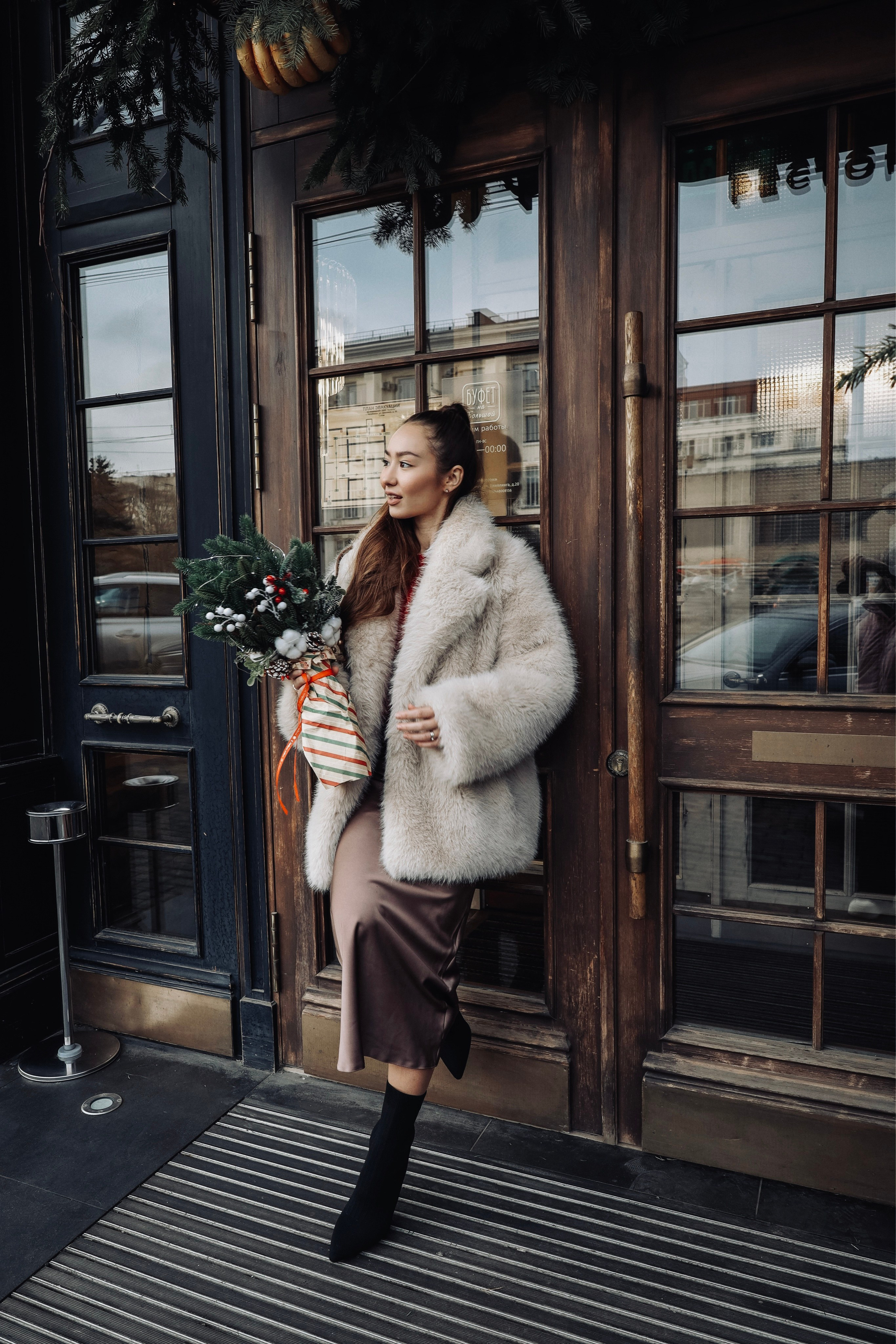 Женские уличные фотосъемки. Фотограф-ретушер Екатерина Стародубцева