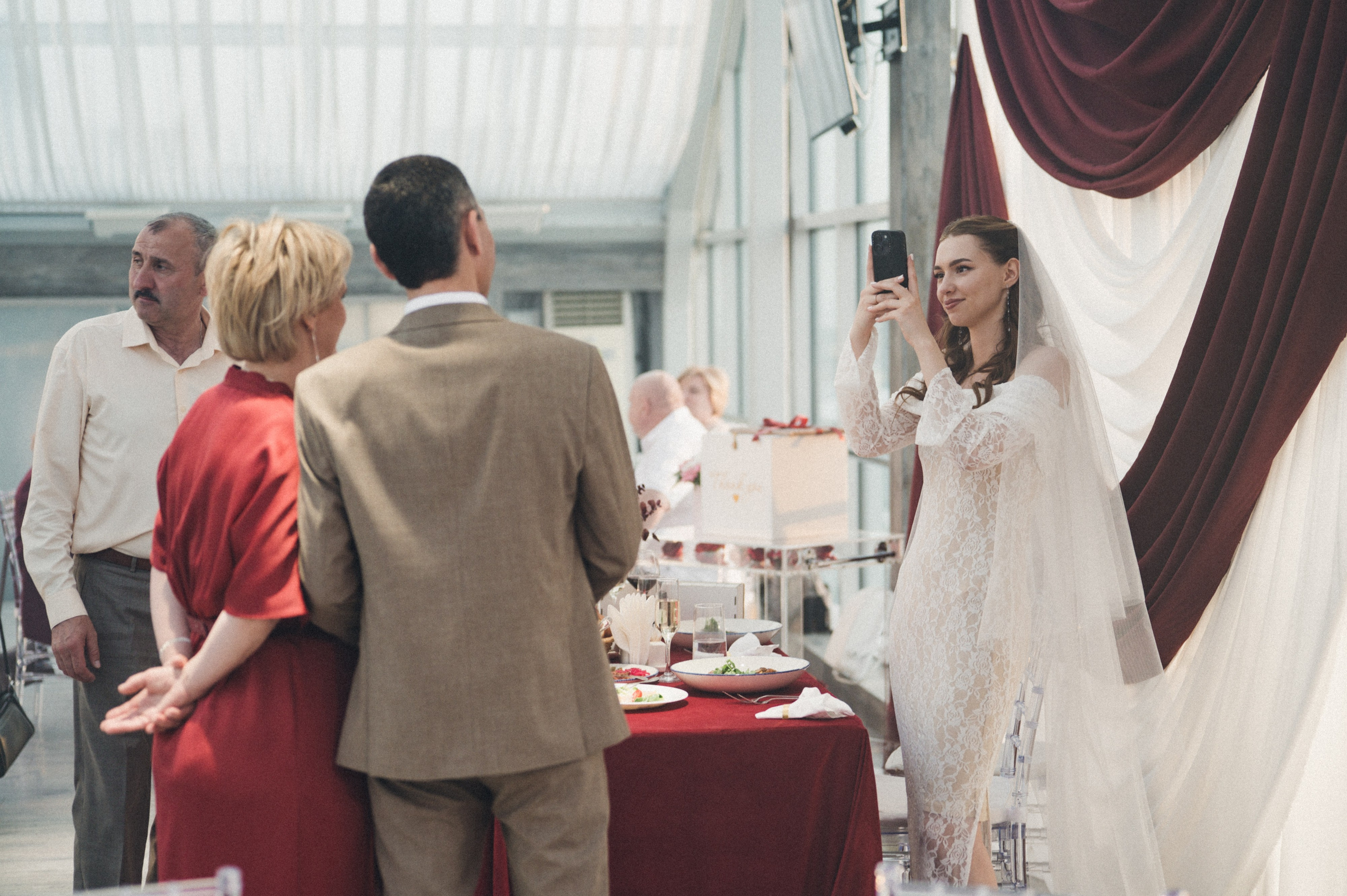 Дарья и Артём. Репортажный и свадебный фотограф в Сургуте