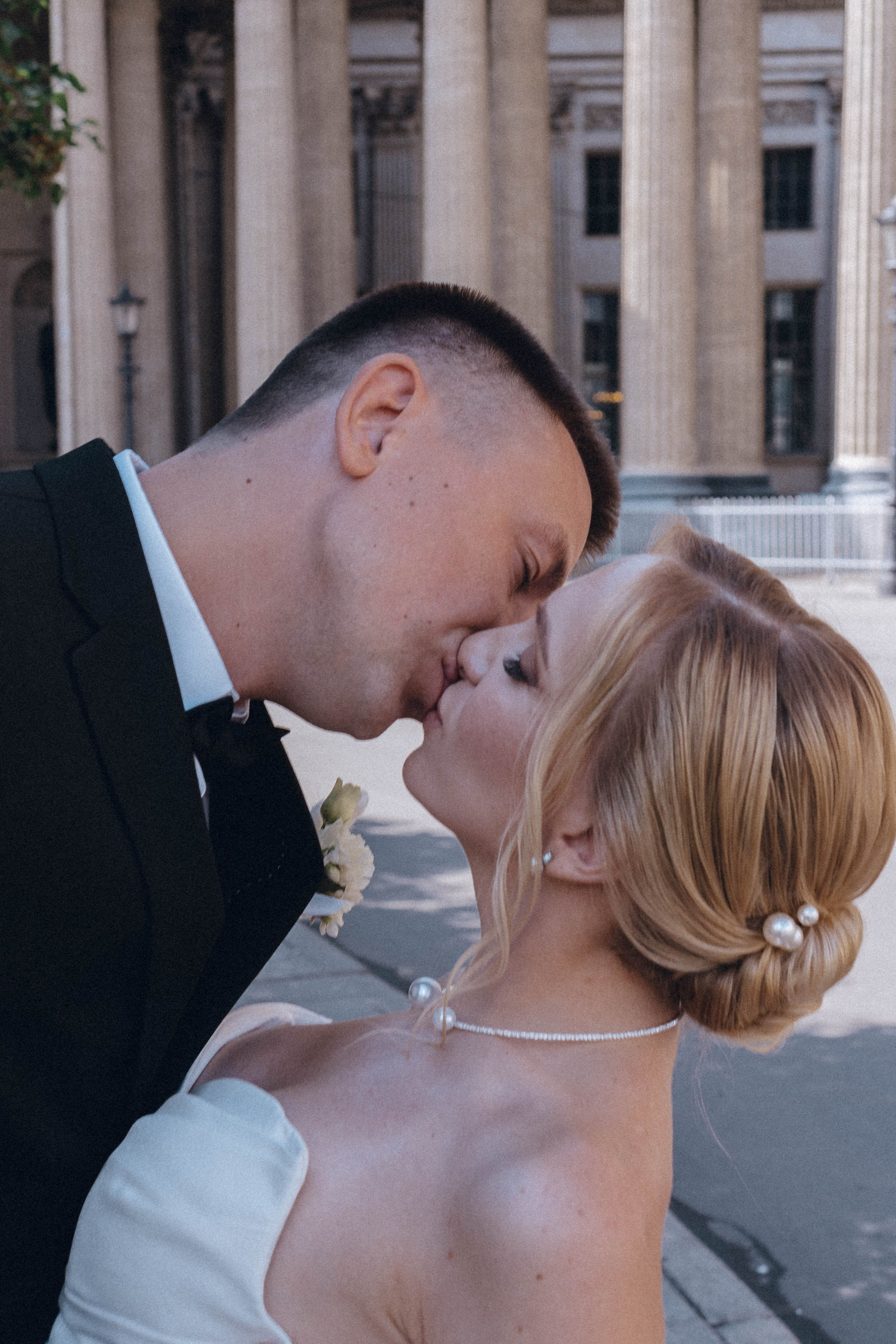 СВАДЕНБНАЯ СЬЕМКА НА КАТЕРЕ ПО КАНАЛАМ САНКТ-ПЕТЕРБУРГА И В АКВАТОРИИ НЕВЫ. Профессиональный фотограф, Санкт-Петербург — Виктория Богомолова