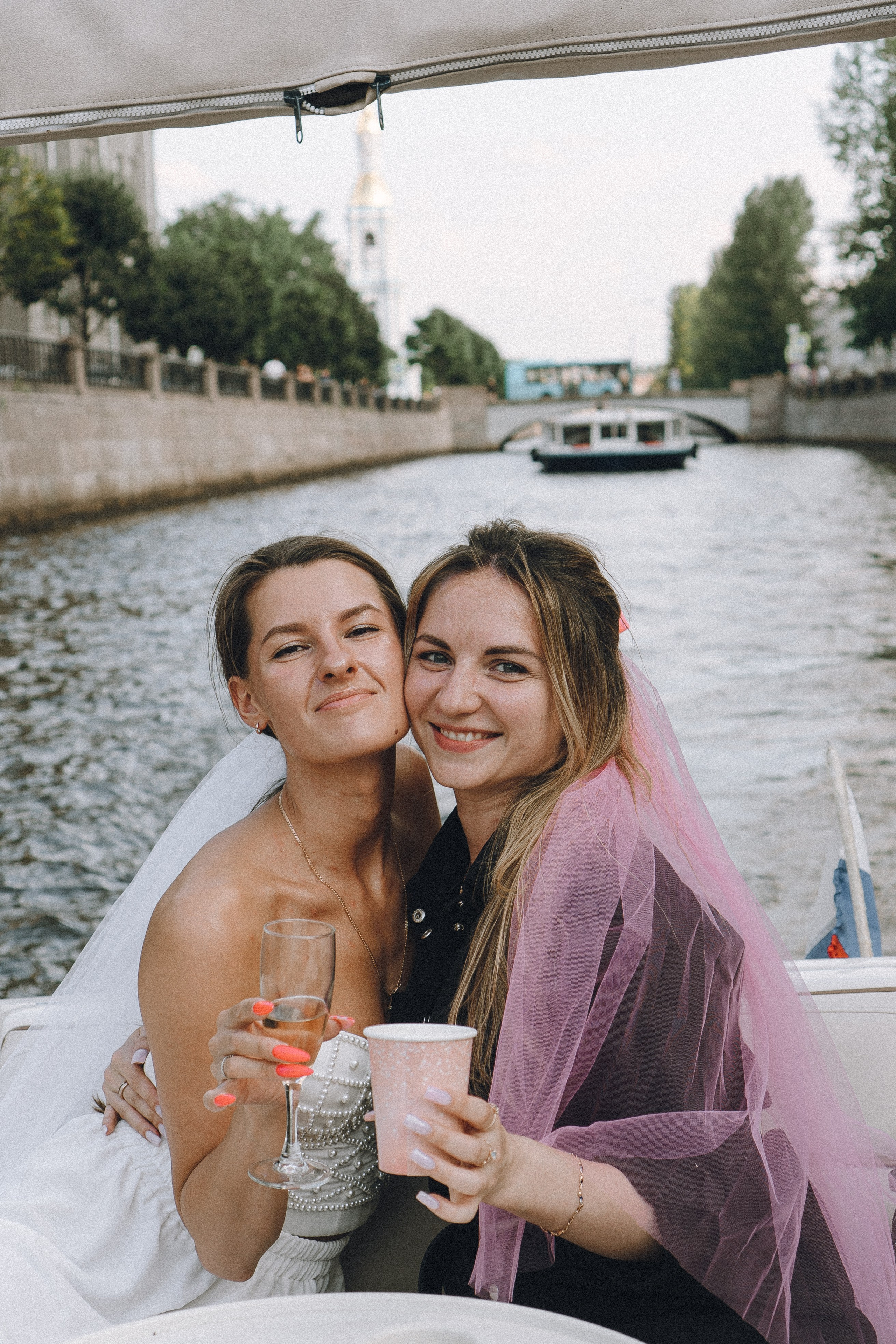 ДЕВИЧНИК НА КАТЕРЕ. Профессиональный фотограф, Санкт-Петербург — Виктория Богомолова