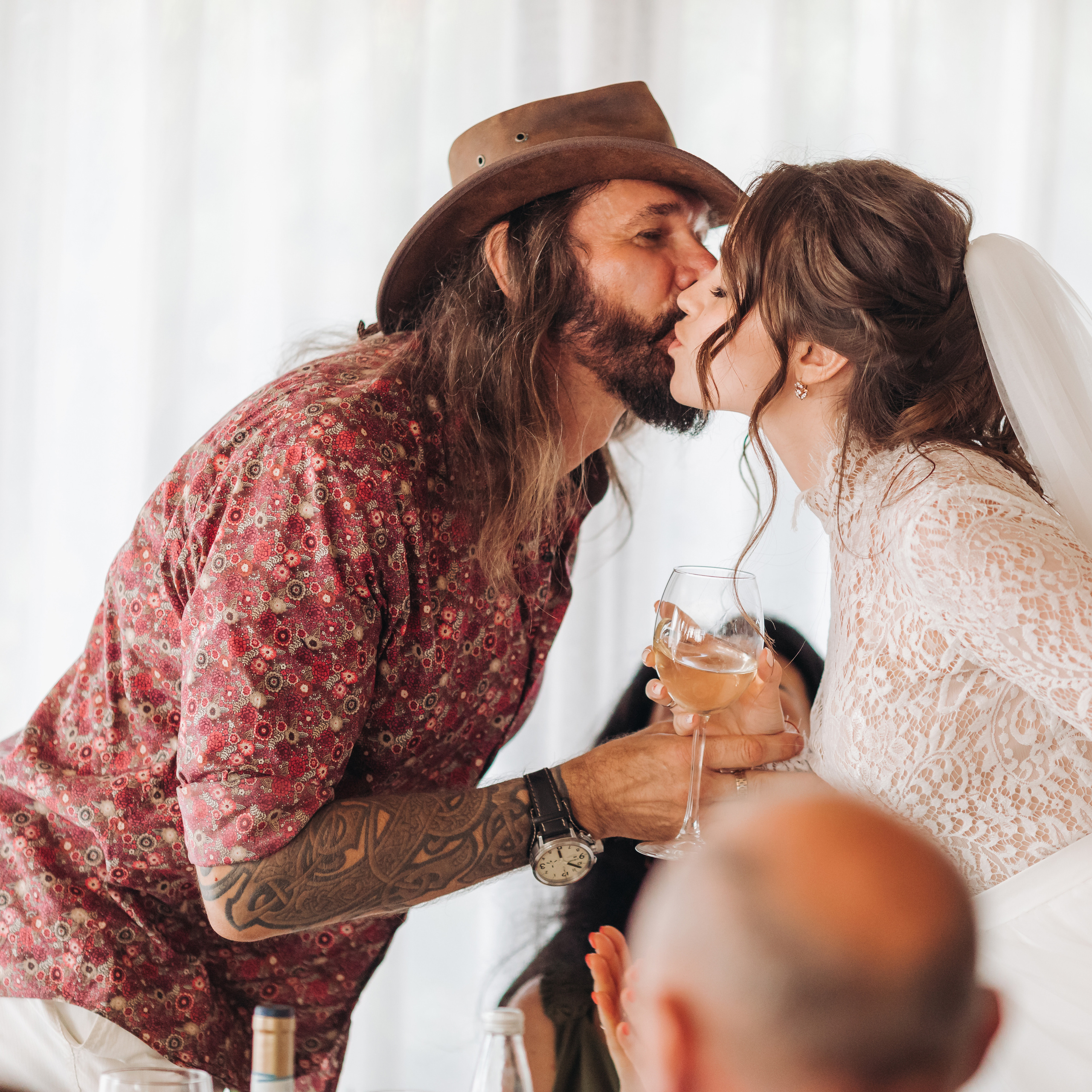 Wedding photographer in Tbilisi & Saint-Petersburg (Spb). Destination wedding photographer Peter Letu