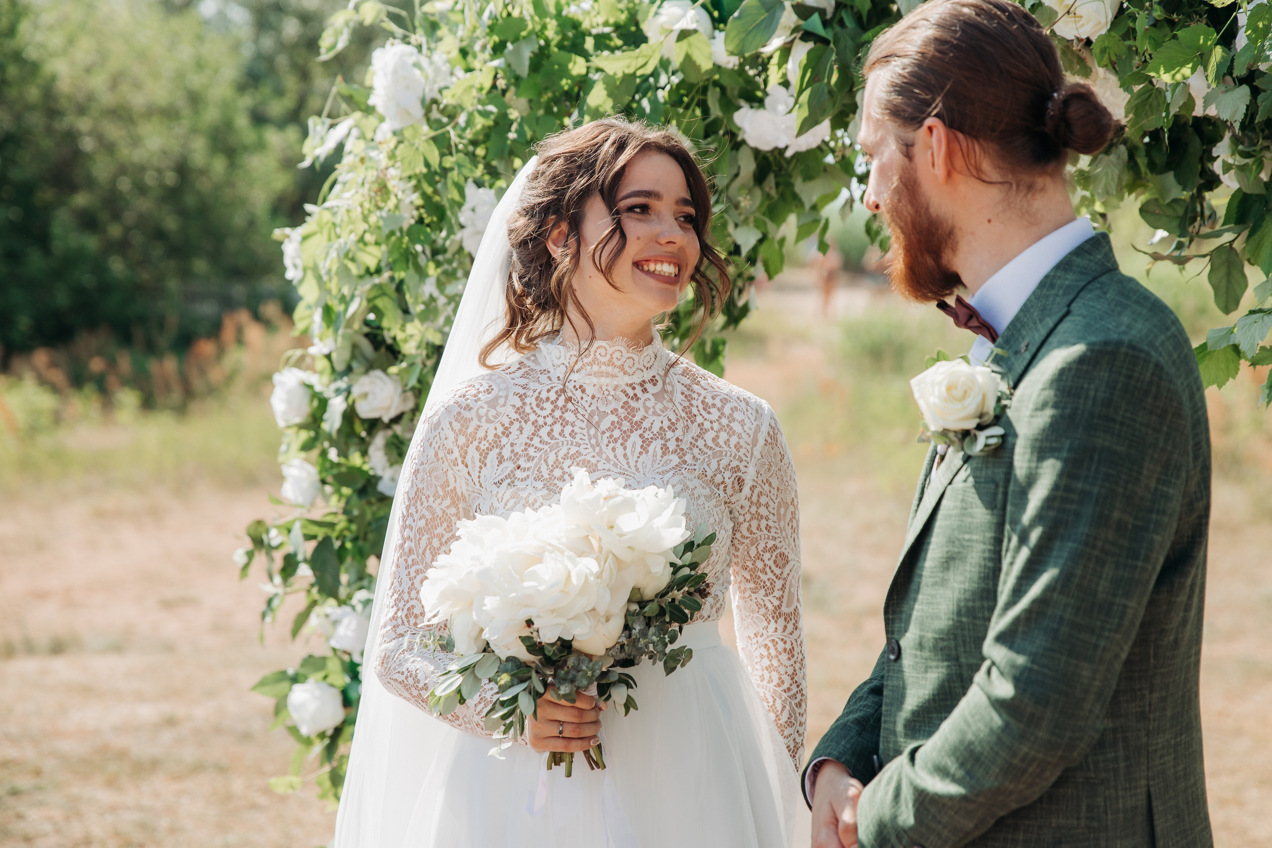 Wedding photographer in Tbilisi & Saint-Petersburg (Spb). Destination wedding photographer Peter Letu