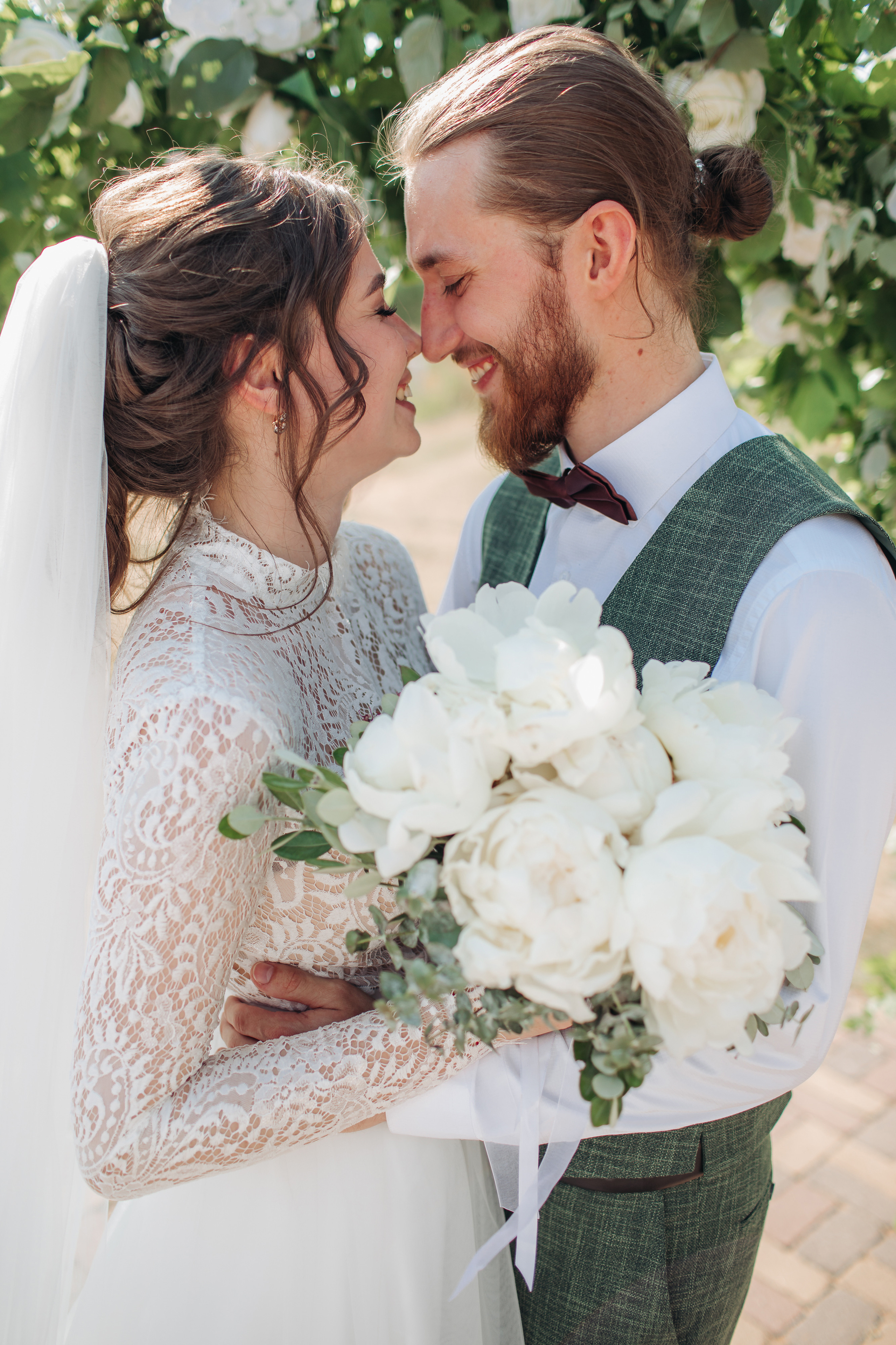 Wedding photographer in Tbilisi & Saint-Petersburg (Spb). Destination wedding photographer Peter Letu