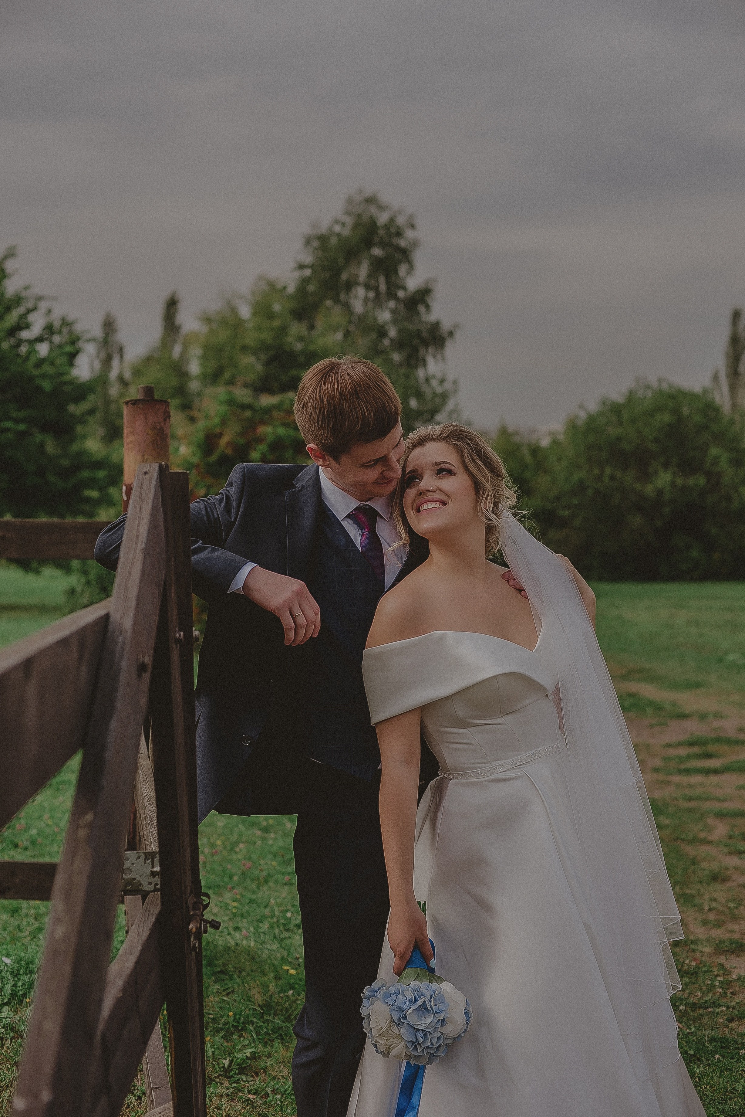 Love.txt: В плену прикосновений. Свадебный и семейный фотограф в Москве Сажина Кристина КиМ. Свадебный оператор в Москве Сажин Максим