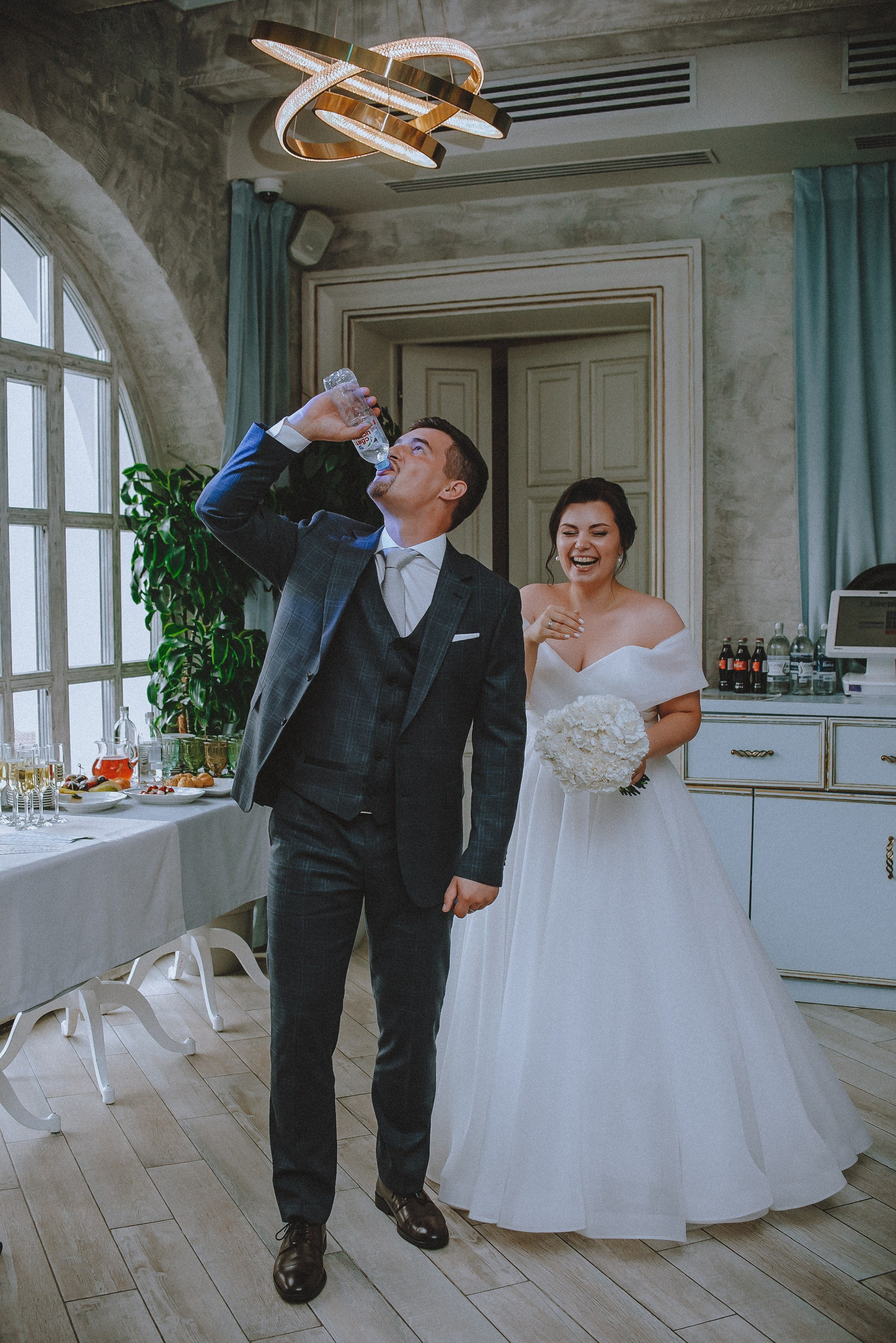 Love.com: Главная страница нашего счастья. Свадебный и семейный фотограф в Москве Сажина Кристина КиМ. Свадебный оператор в Москве Сажин Максим