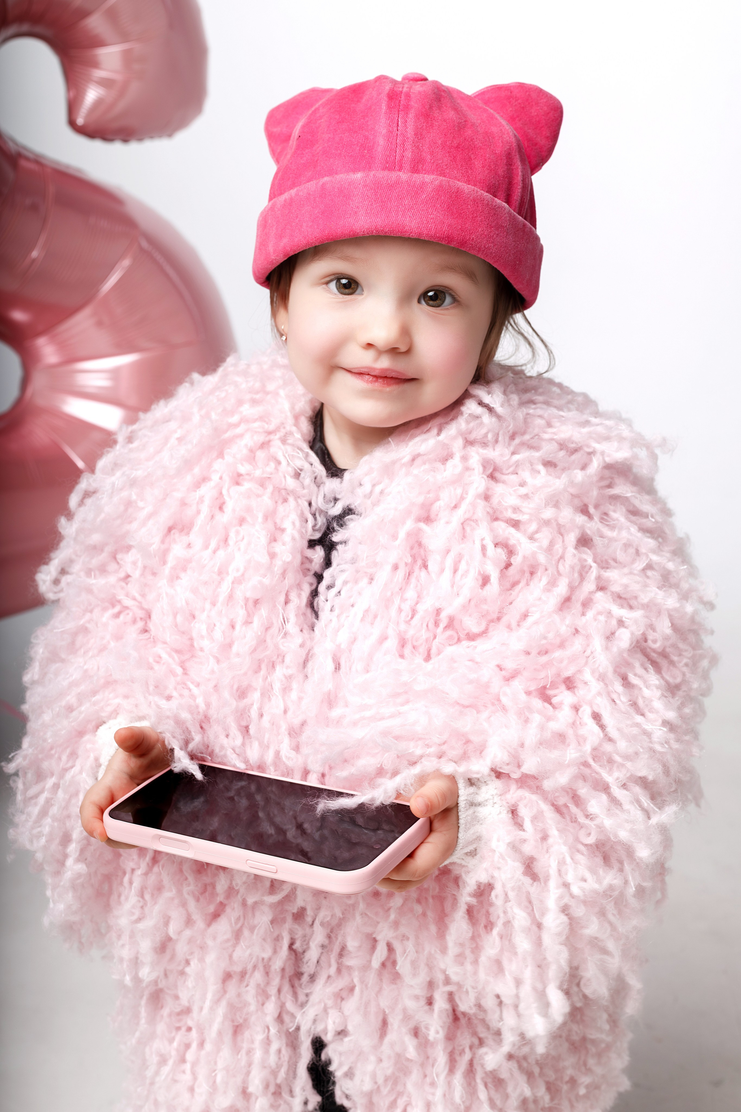 Детская фотосессия на 2 годика в Сочи. Детский студийный фотограф Сочи