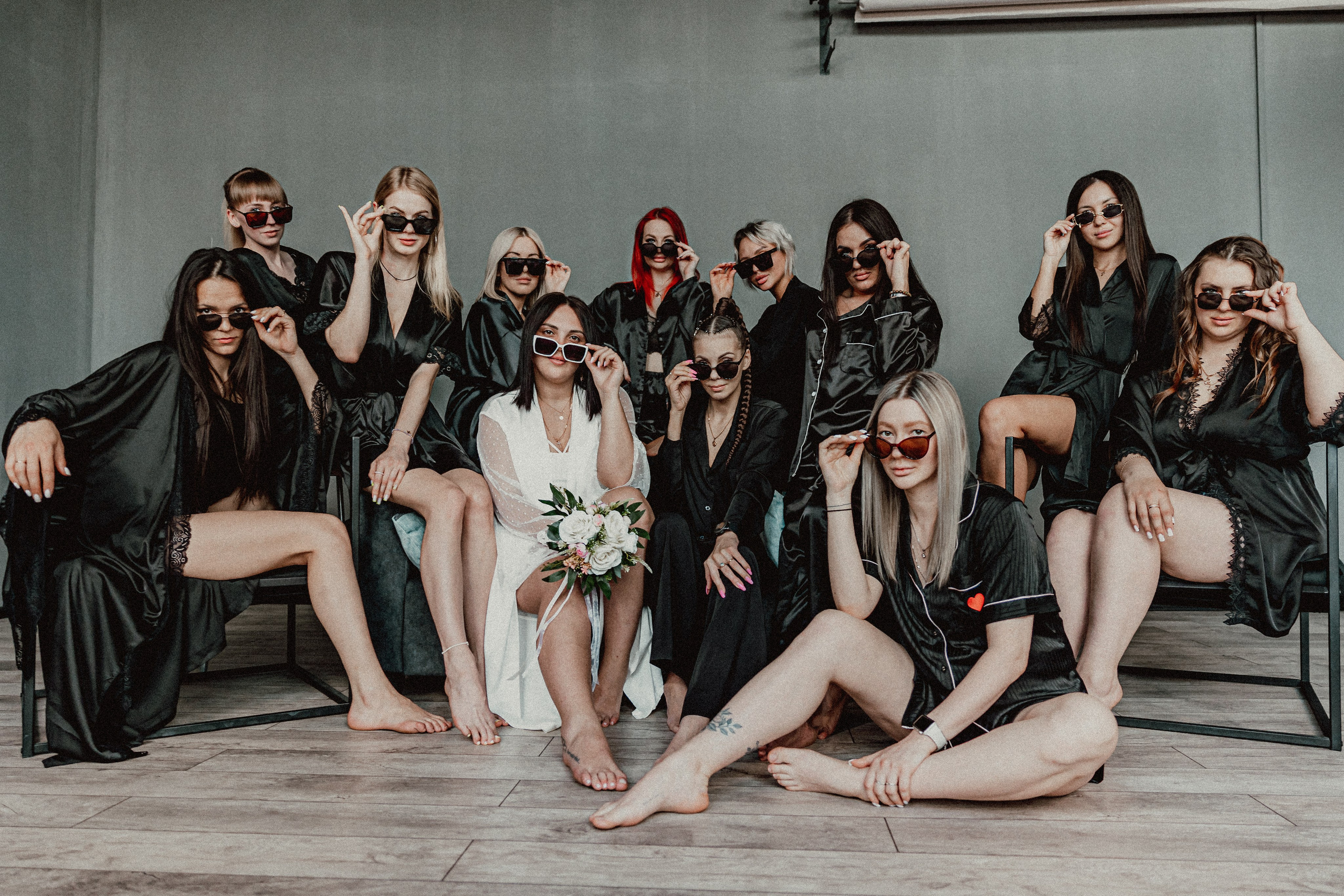 Весёлый праздник дружбы и радости девичник