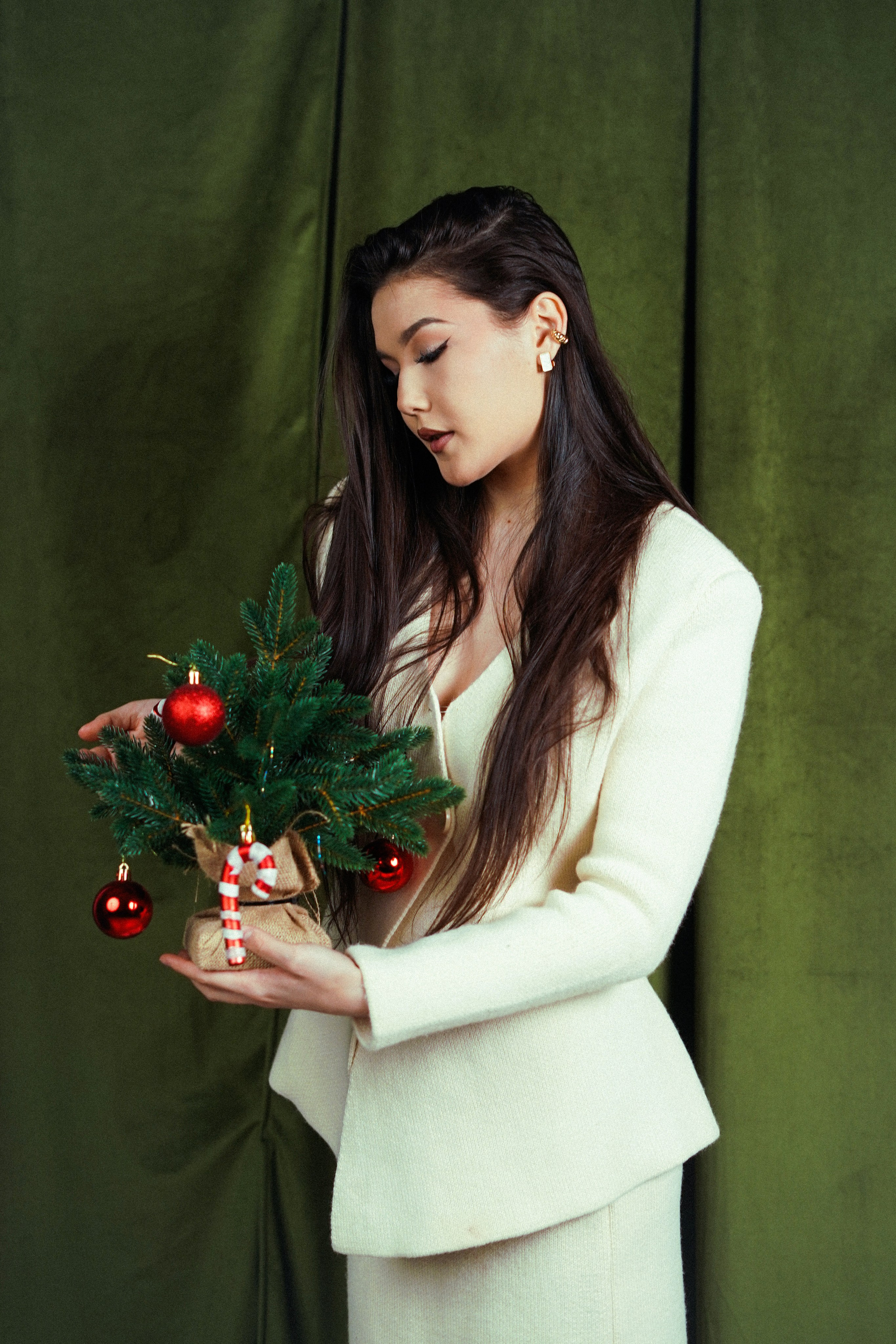 Новогодняя съемка — Айна. Концертный и репортажный фотограф Ханты-Мансийск Воинская Татьяна