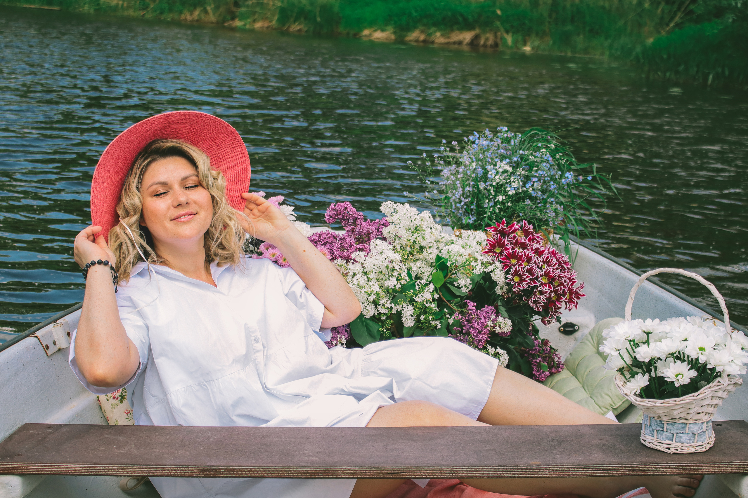 Фотопроект Лодочка с цветами. Фотограф Химки Анна Татарских