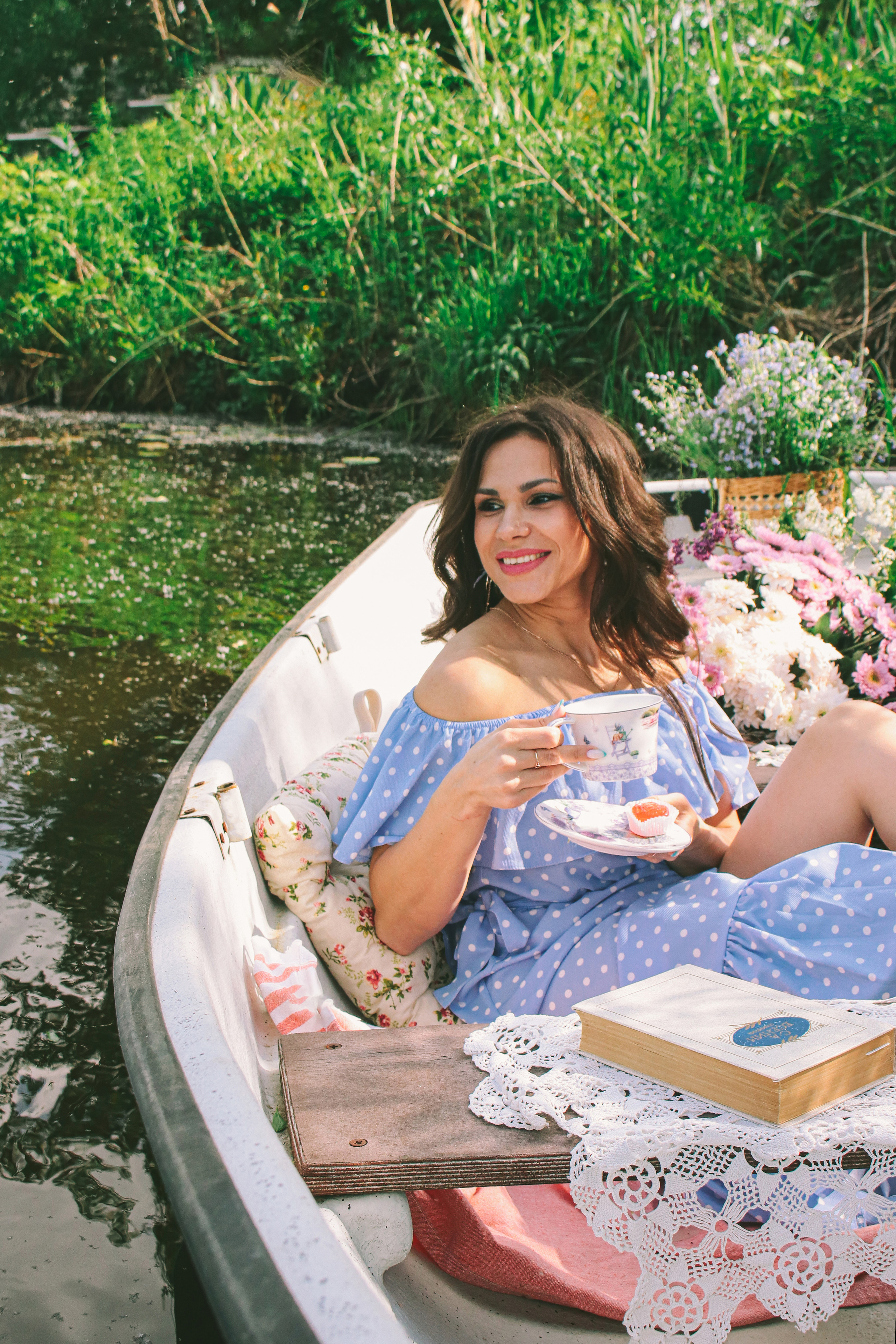 Фотопроект Лодочка с цветами. Фотограф Химки Анна Татарских