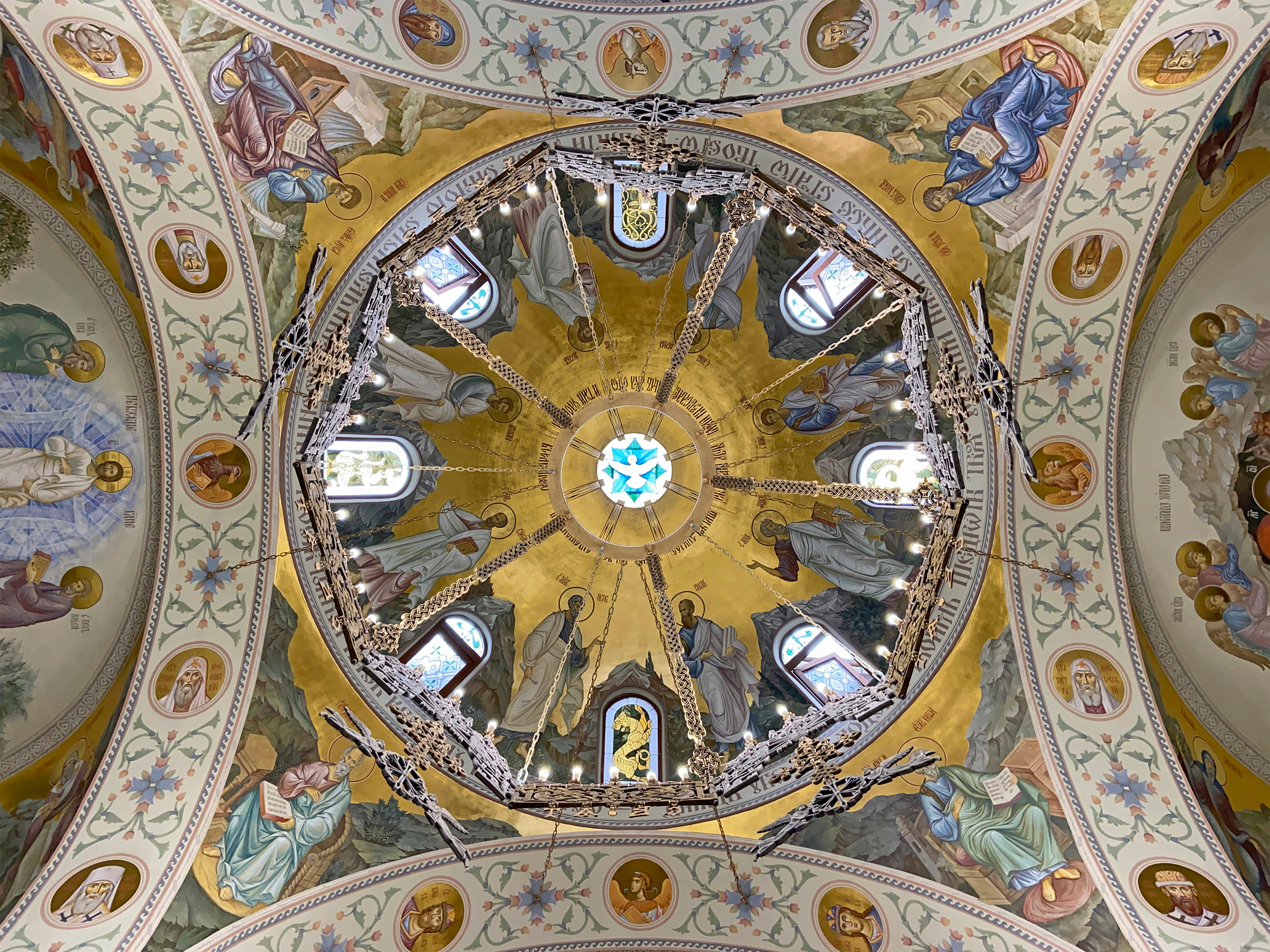 Художник монументалист, иконописец Красовский Илья