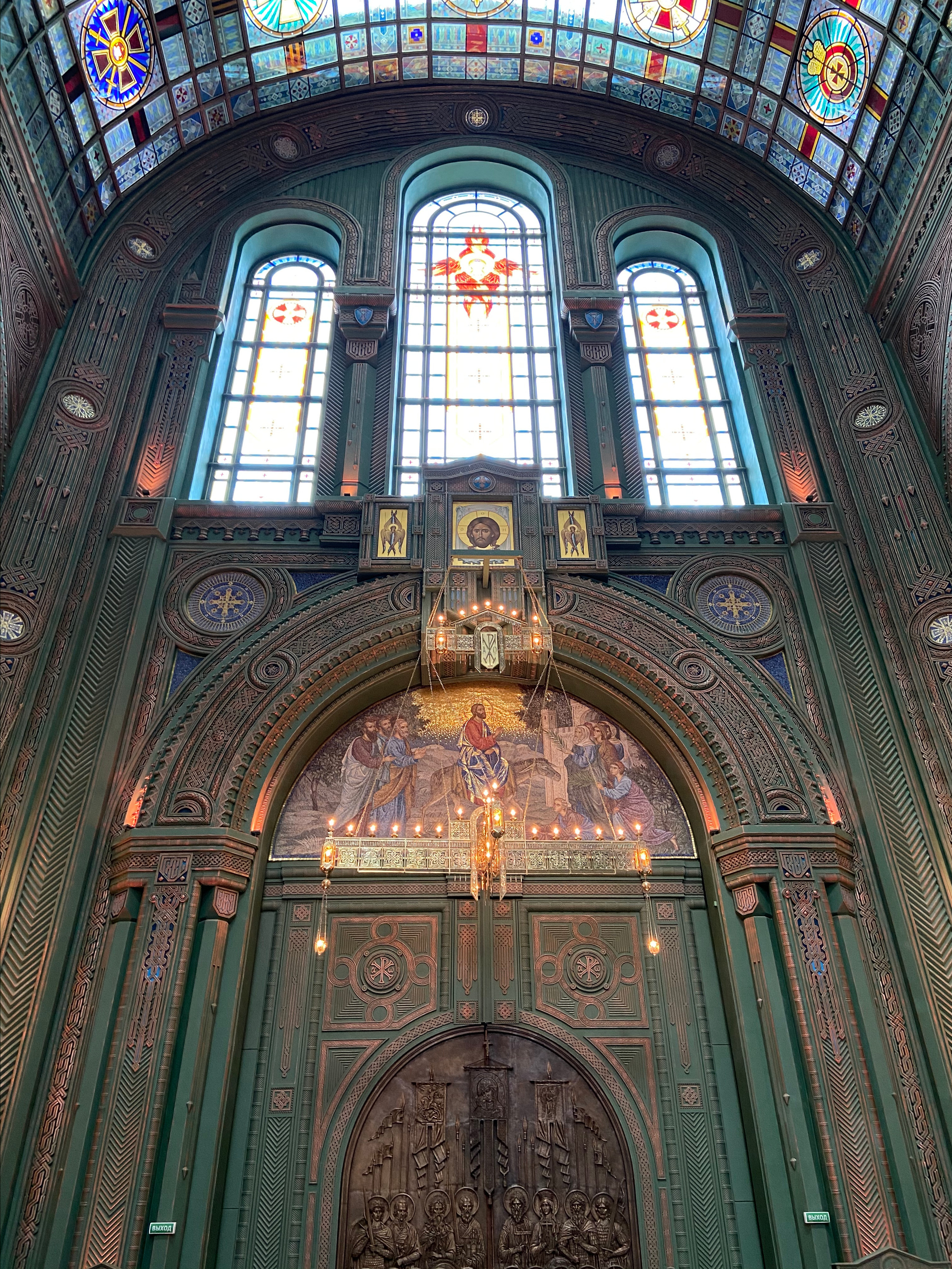 ГХВС. Воплощение мозаик по эскизам Шабалиной Д. В. Художник монументалист, иконописец Красовский Илья