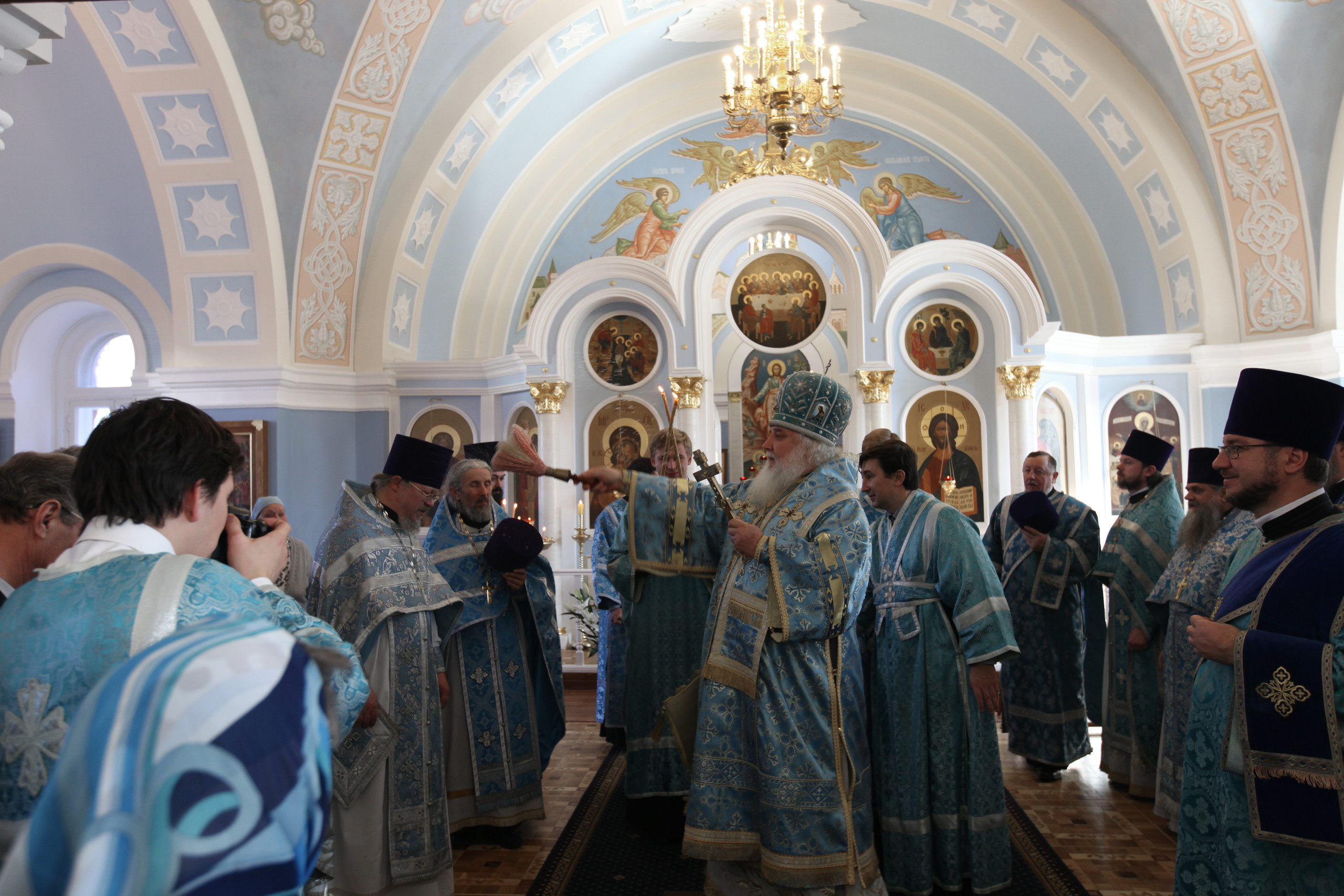 Храм иконы Божией Матери «Всех скорбящих радость» при больнице им. Алексеева. Художник монументалист, иконописец Красовский Илья