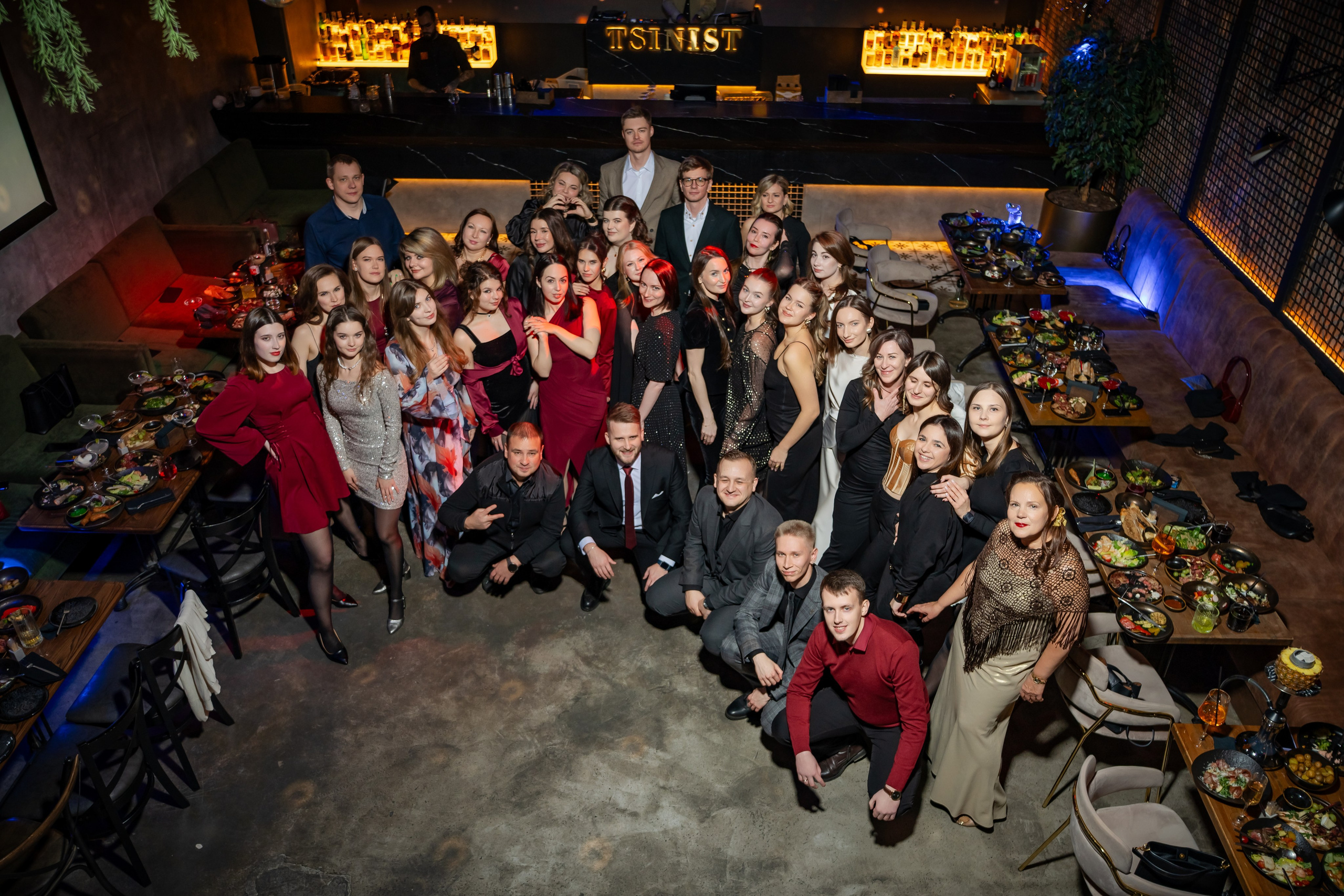 Корпоратив в ресторане Tsinist Декабрь 2025. Фотограф Александр Вишняков