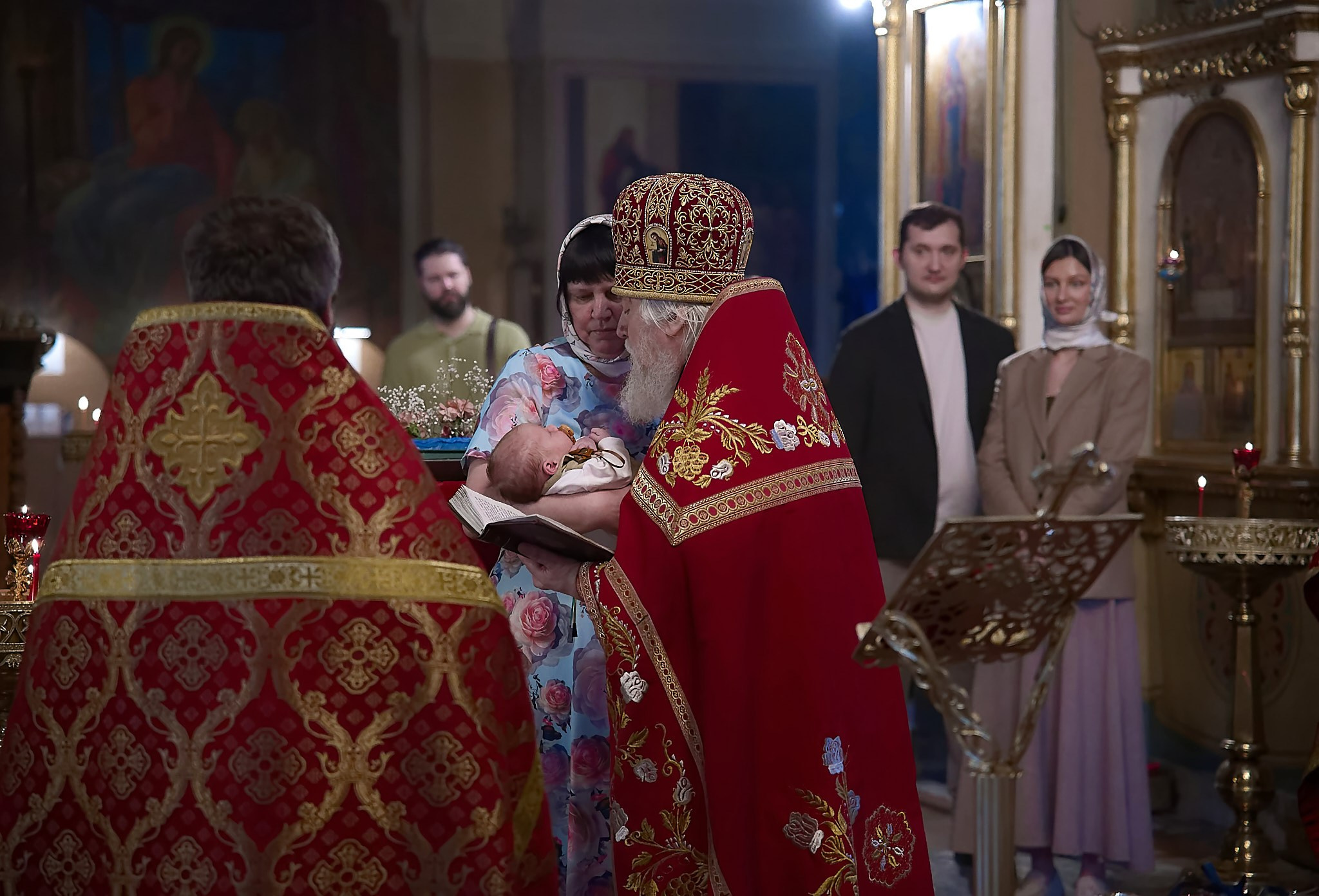 Таинство Крещения на Светлой Седмице. Фотограф в Москве