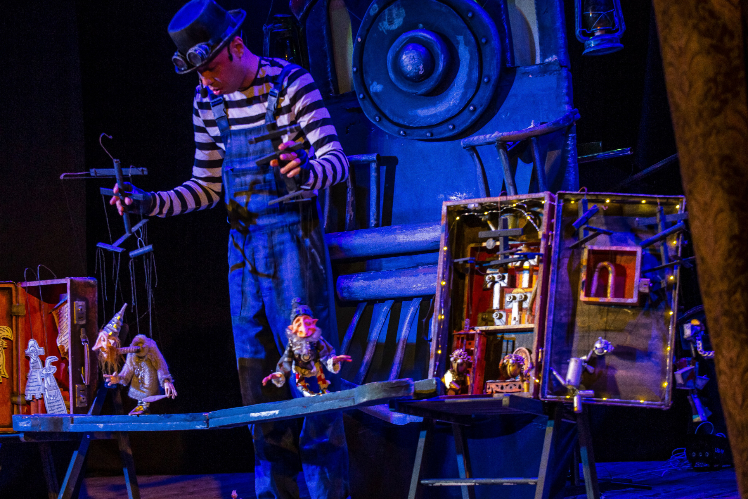 Театрп гномов или настоящие друзья. Фотограф в Сочи Юрий Шептаев