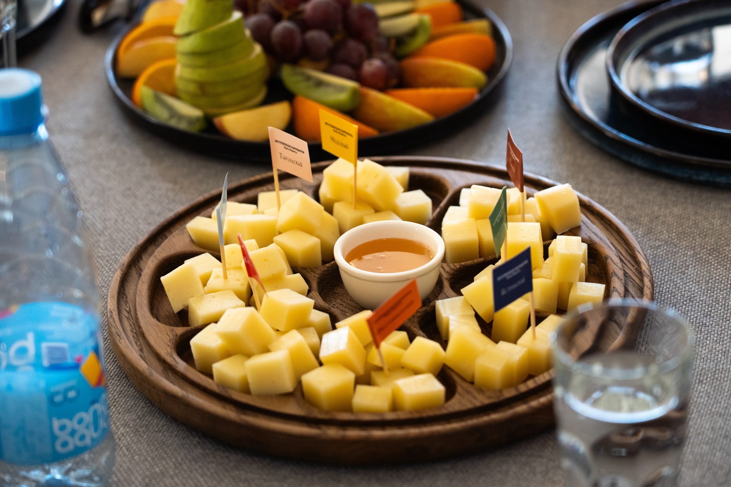 «Летний институт», посвящённый историческим процессам на евразийском пространстве. Репортажный фотограф в Москве Легкая Софья