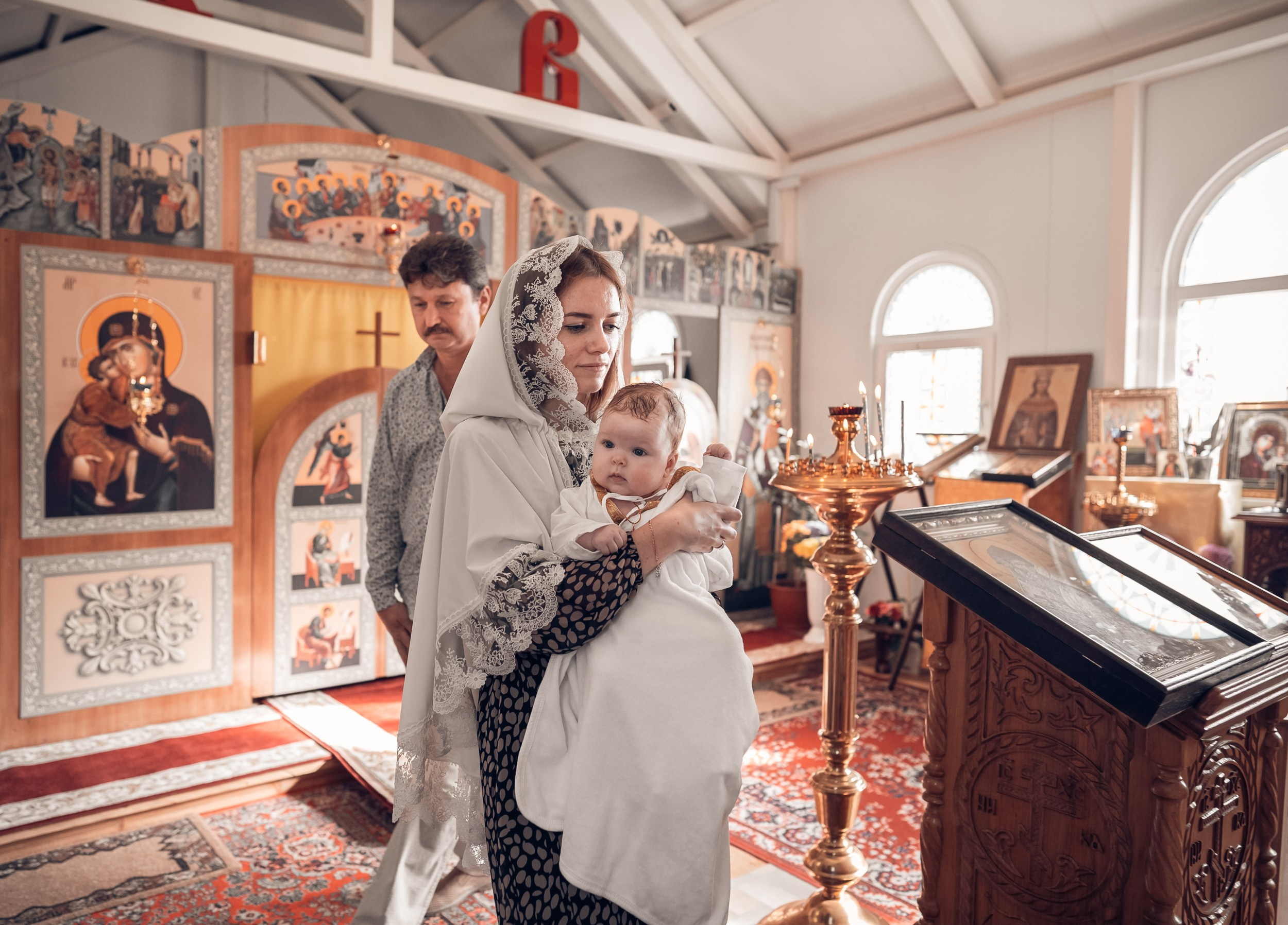 Крещение в храме Свт.Спиридона Тримифунтского г. Севастополь. Церковный фотограф Севастополь