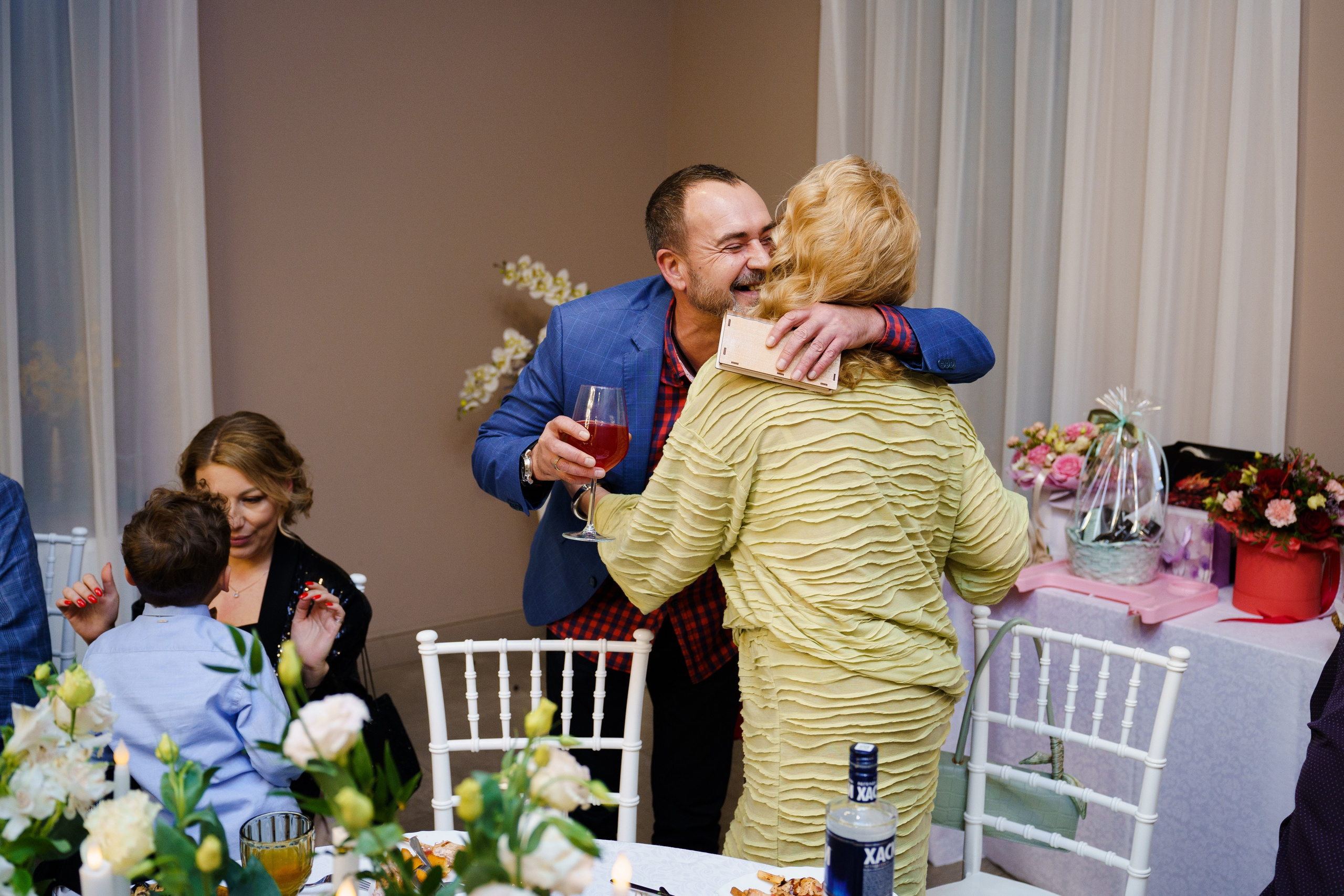 День рождения Светланы. Видеограф и Фотограф в Челябинске Ксения и Владимир Рюмины