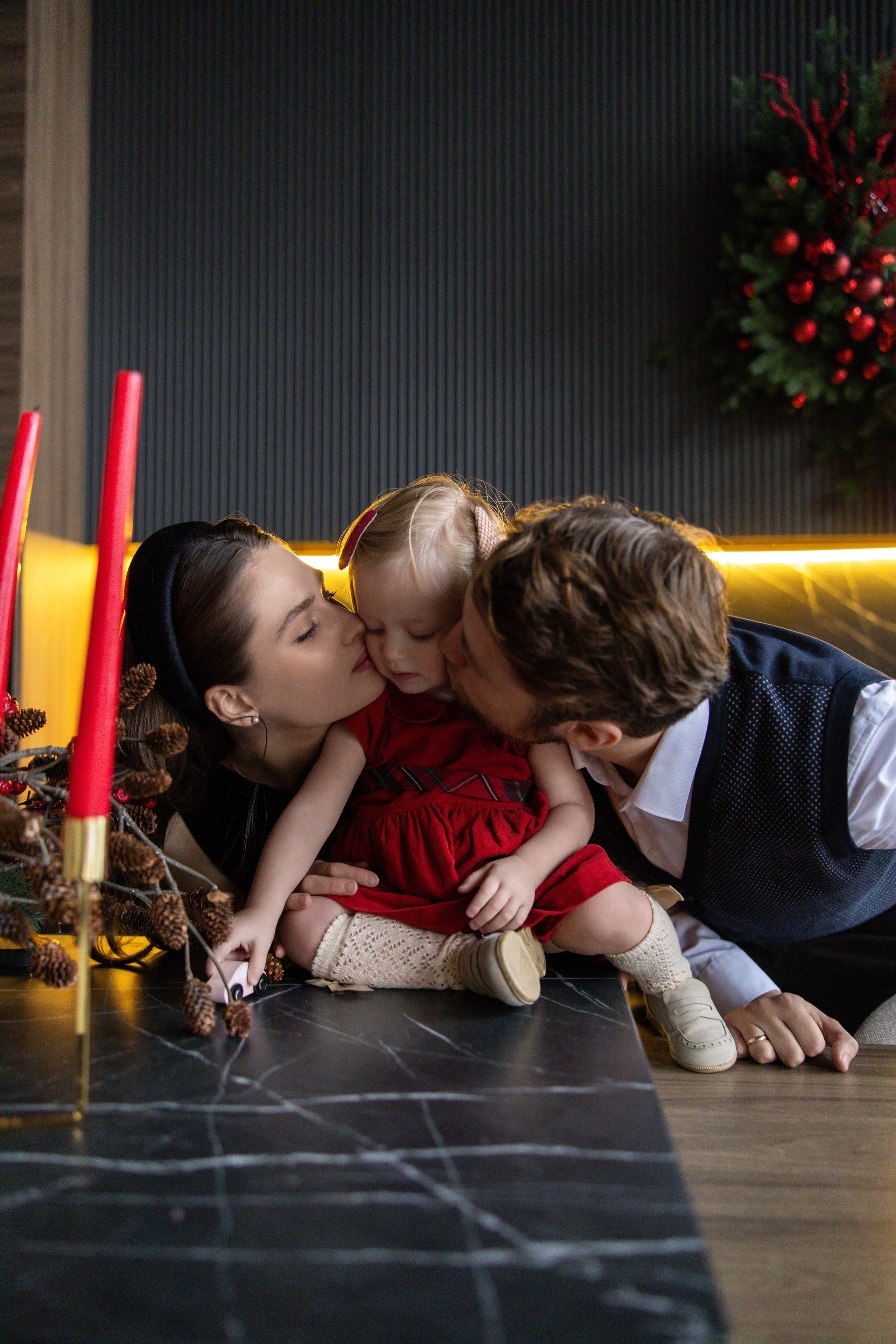 Надя, Арсений и Соня. Свадебный и семейный фотограф Москва Назарова Ольга