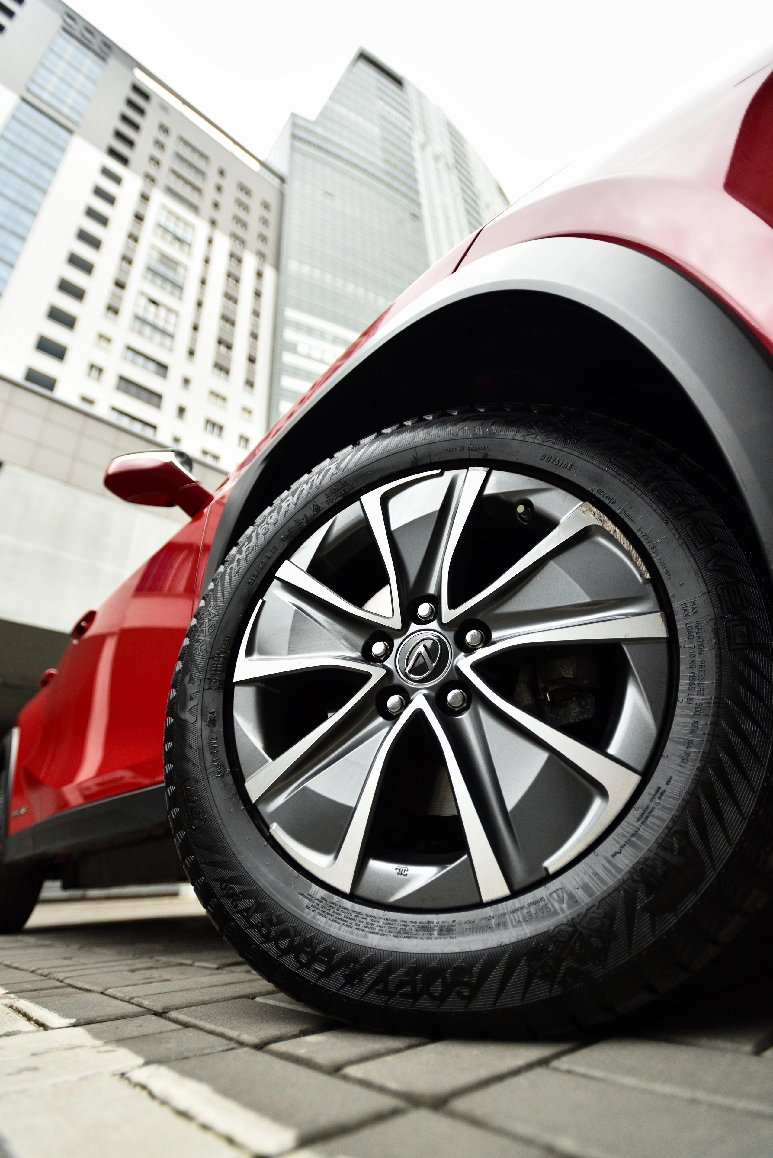 Lexus UX. Автомобильный и интерьерный фотограф в Минске Александр Тагаев