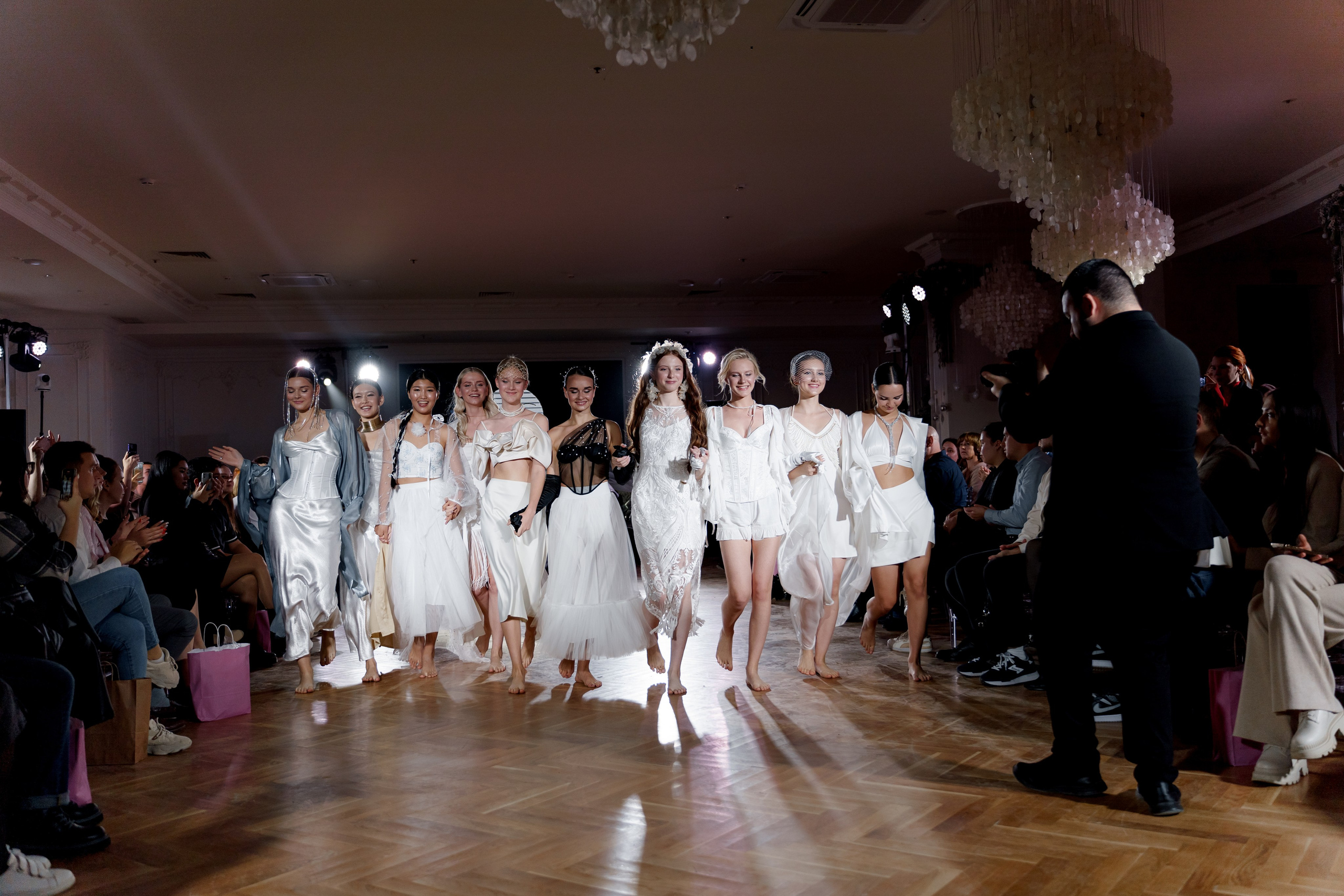 Выставка свадебных специалистов «Свадьба на 1000%». Свадебный фотограф в Санкт-Петербурге