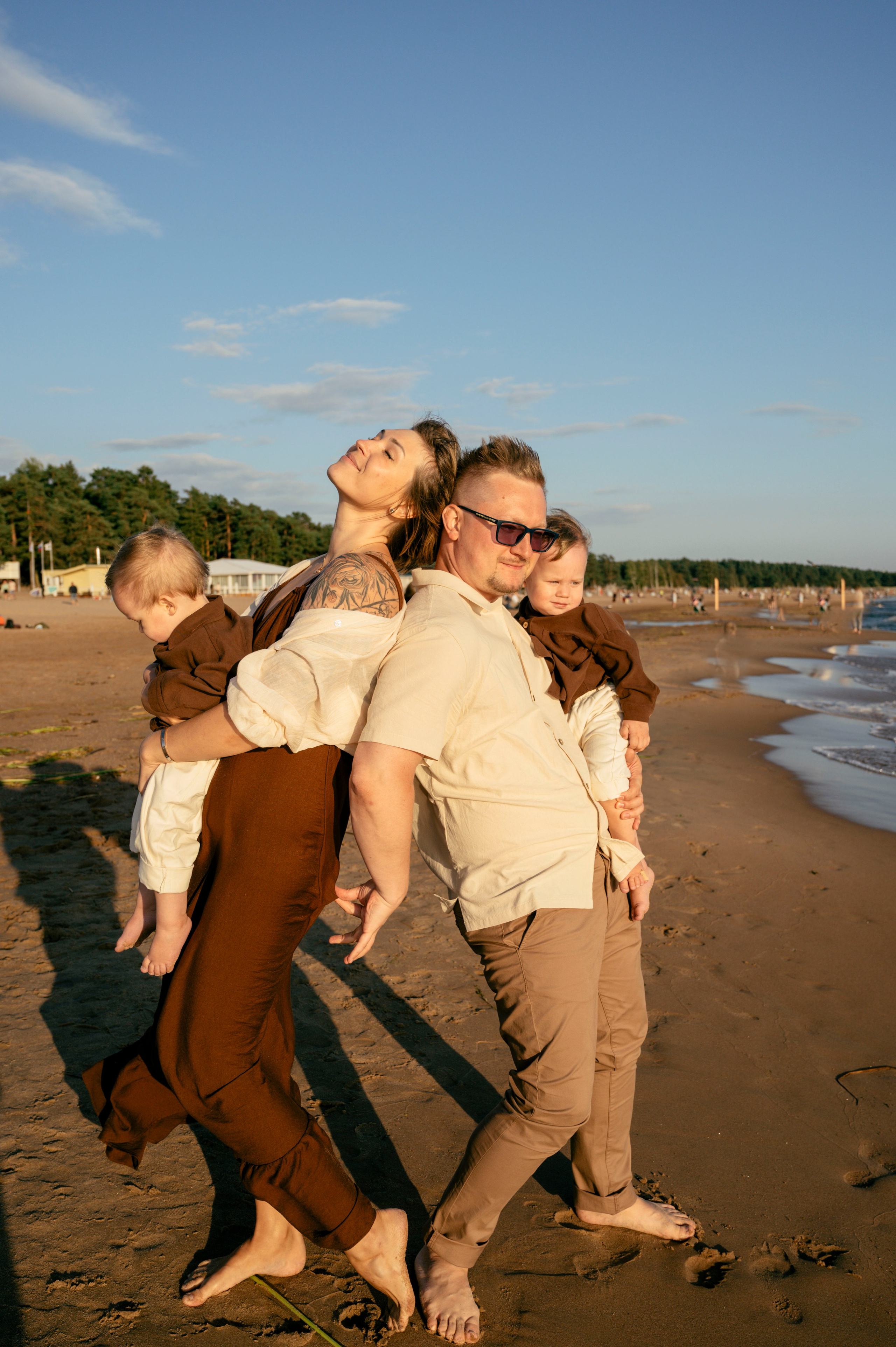 Алина. Профессиональный фотограф беременности в СПБ. Стильные фотосессии беременности в стиле минимализм и классическая фотография