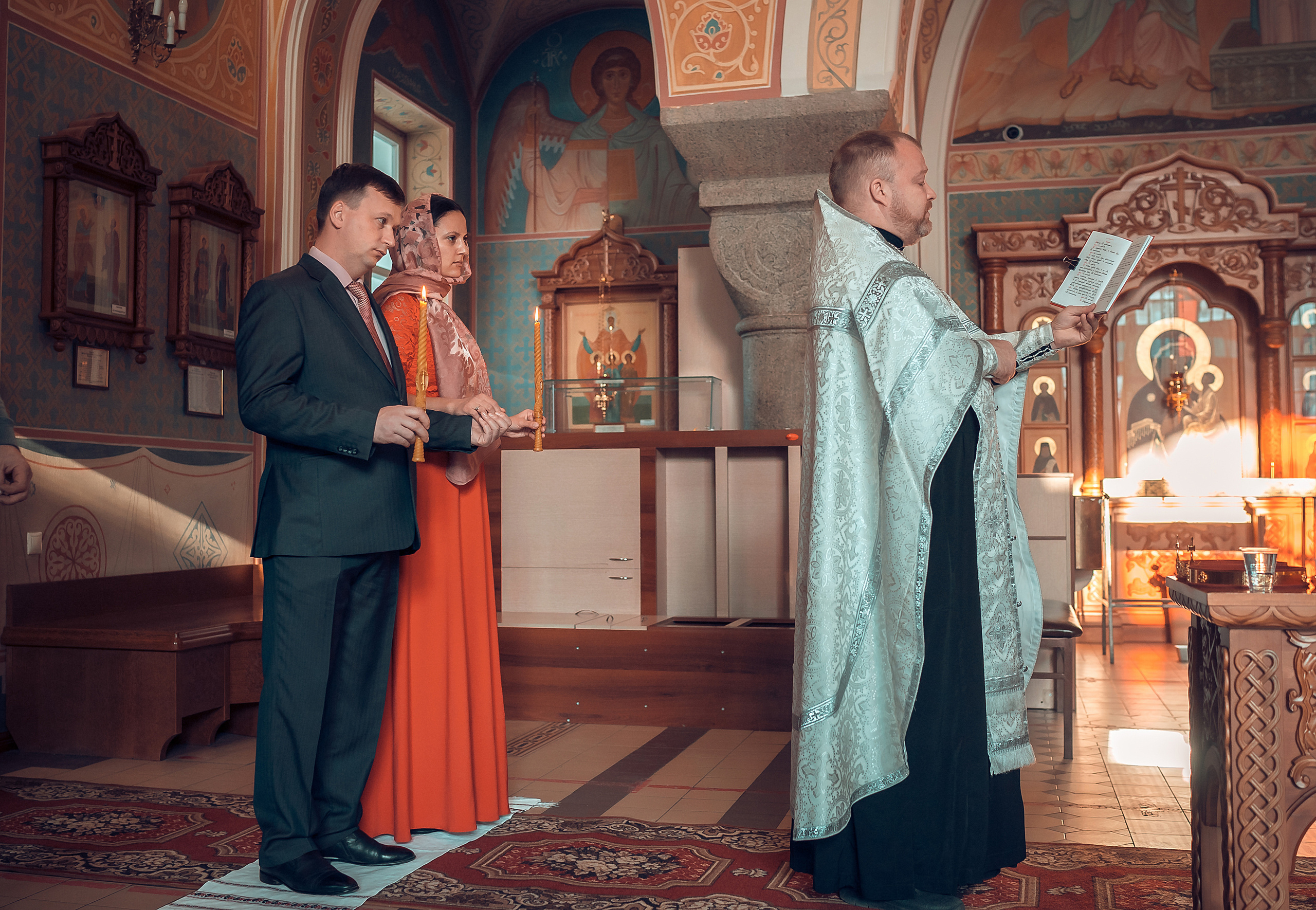 Венчание Ирины и Михаила. Фотограф на Крещение и Венчание в Красноярске Рамазанова Юлия