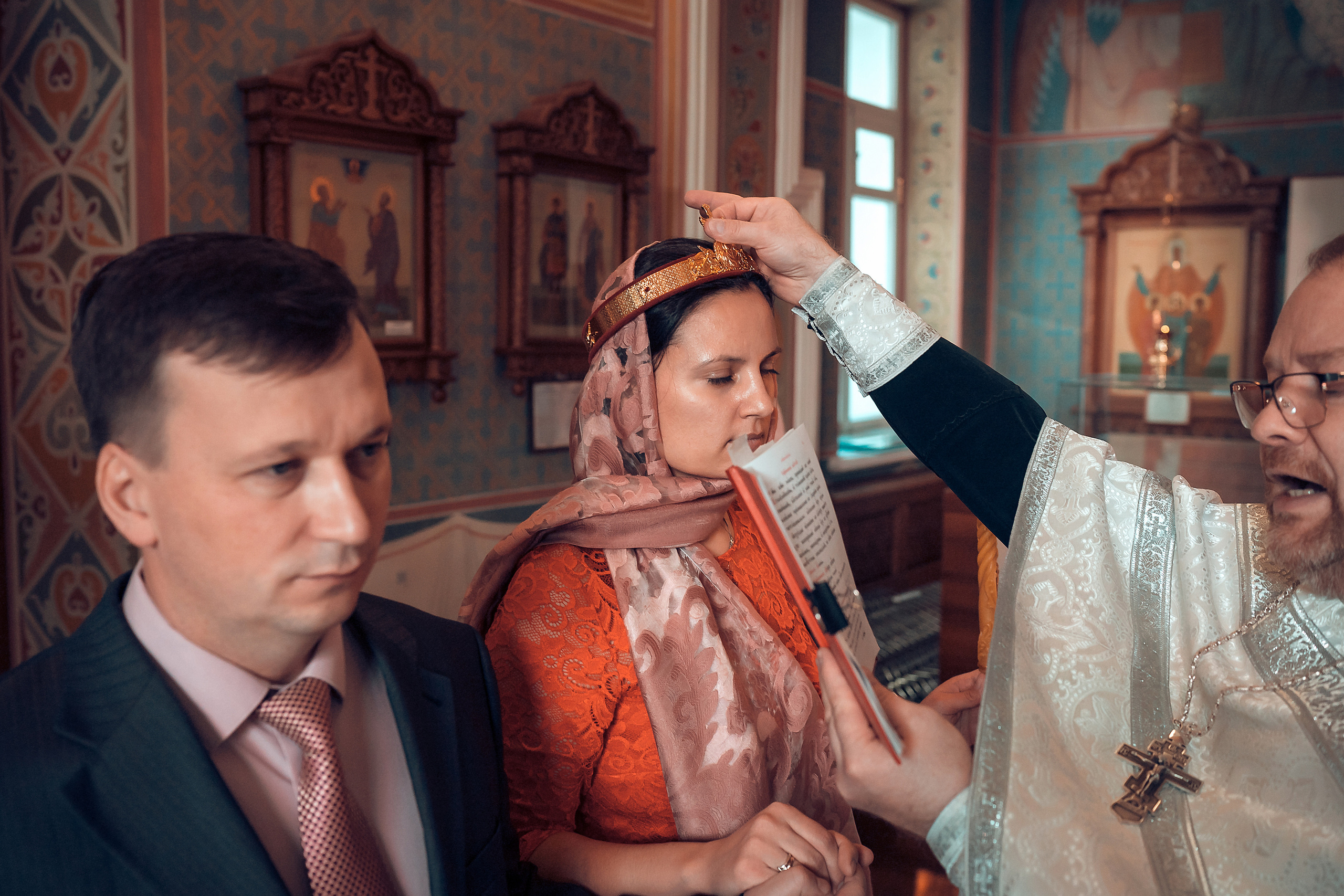 Венчание Ирины и Михаила. Фотограф на Крещение и Венчание в Красноярске Рамазанова Юлия