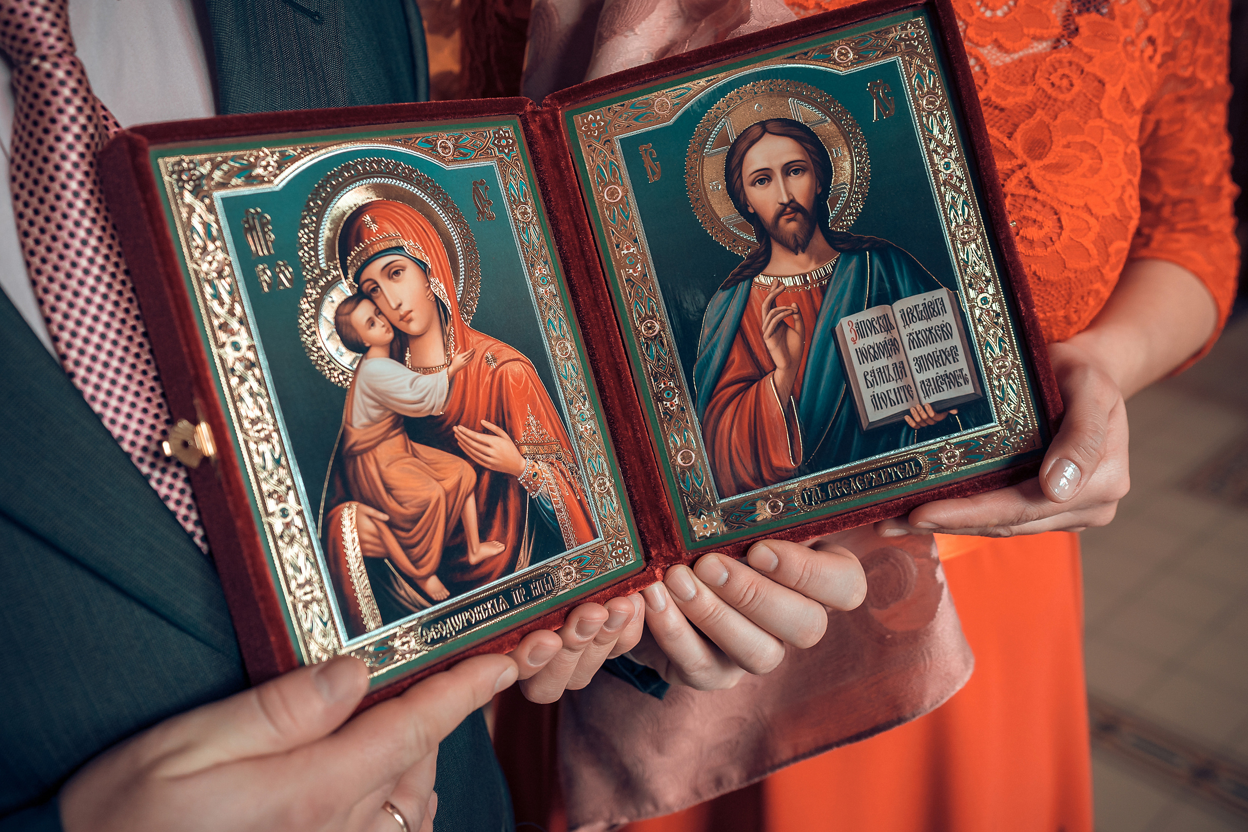 Венчание Ирины и Михаила. Фотограф на Крещение и Венчание в Красноярске Рамазанова Юлия