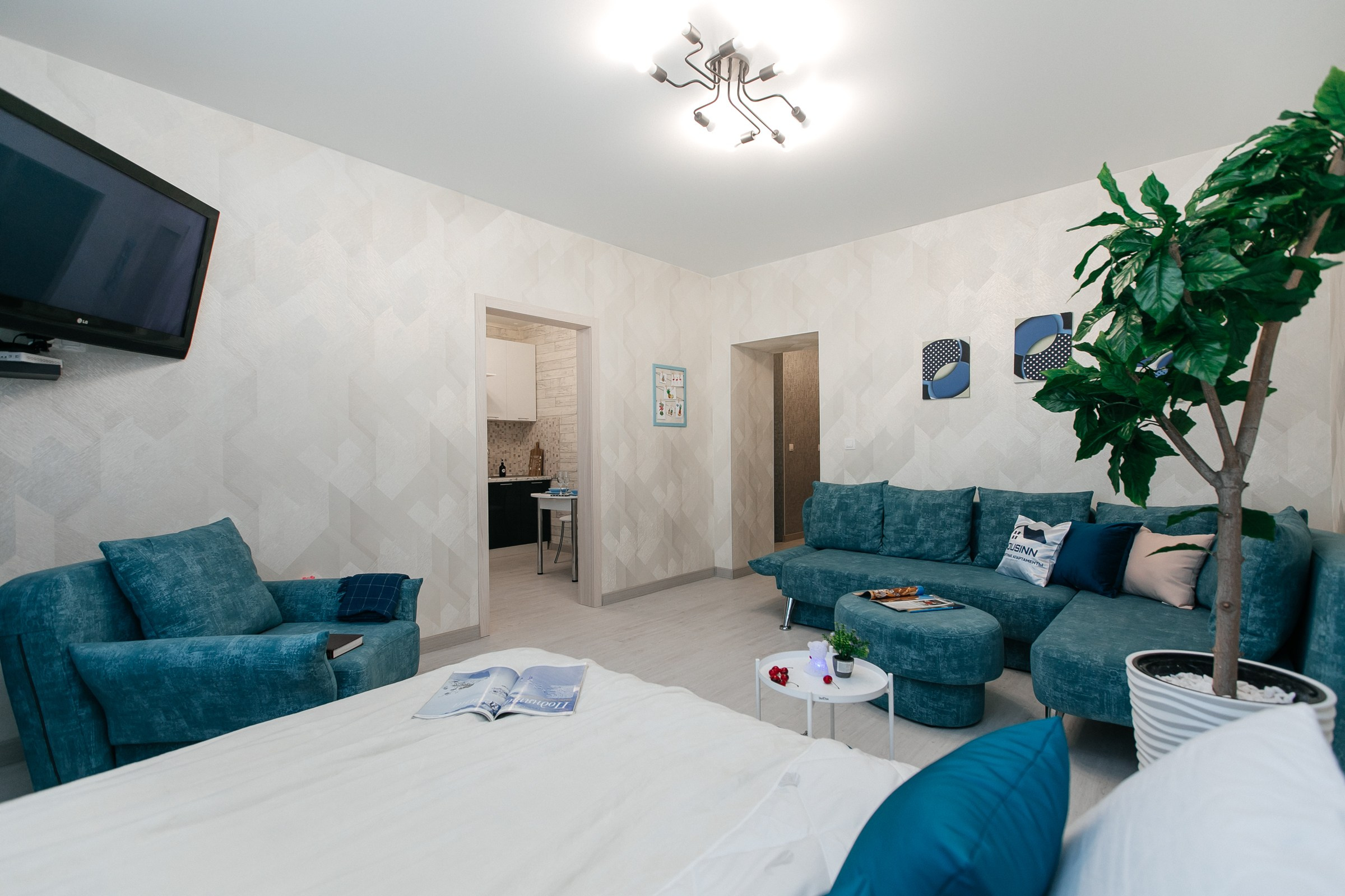 Бульвар Молодежи, 15. Душевный фотограф Ваших самых ярких событий Марина Погребняк